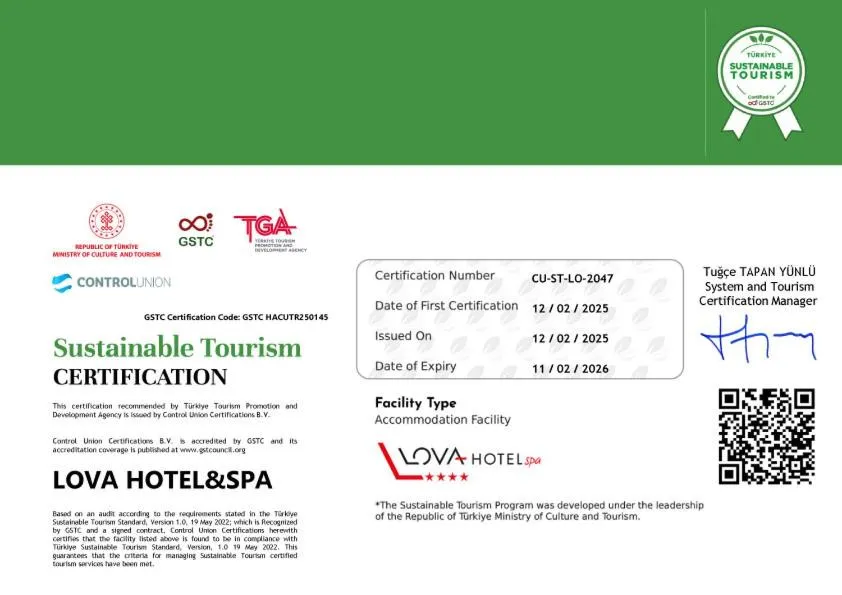 Lobby or reception in Yalova Lova Hotel & SPA Yalova