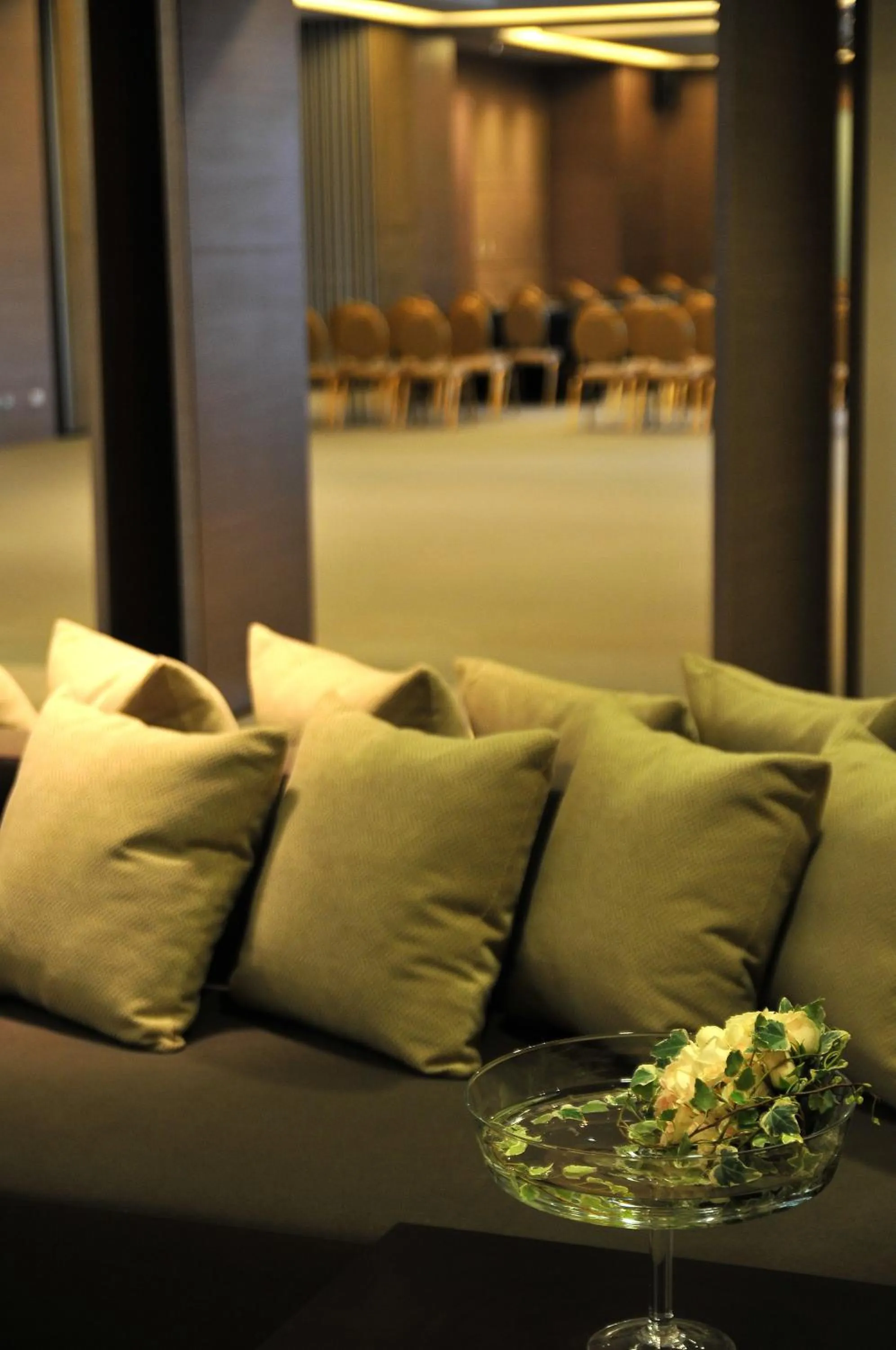 Banquet/Function facilities in Zenda Suites