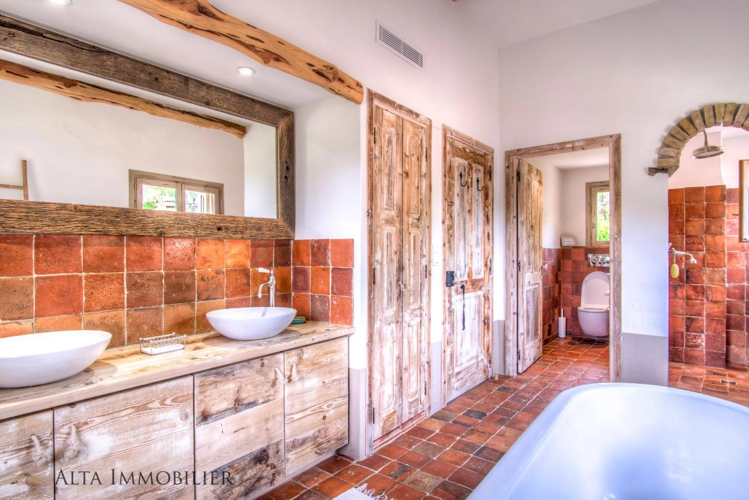 Bathroom in Villa Serenita Pallombaggia