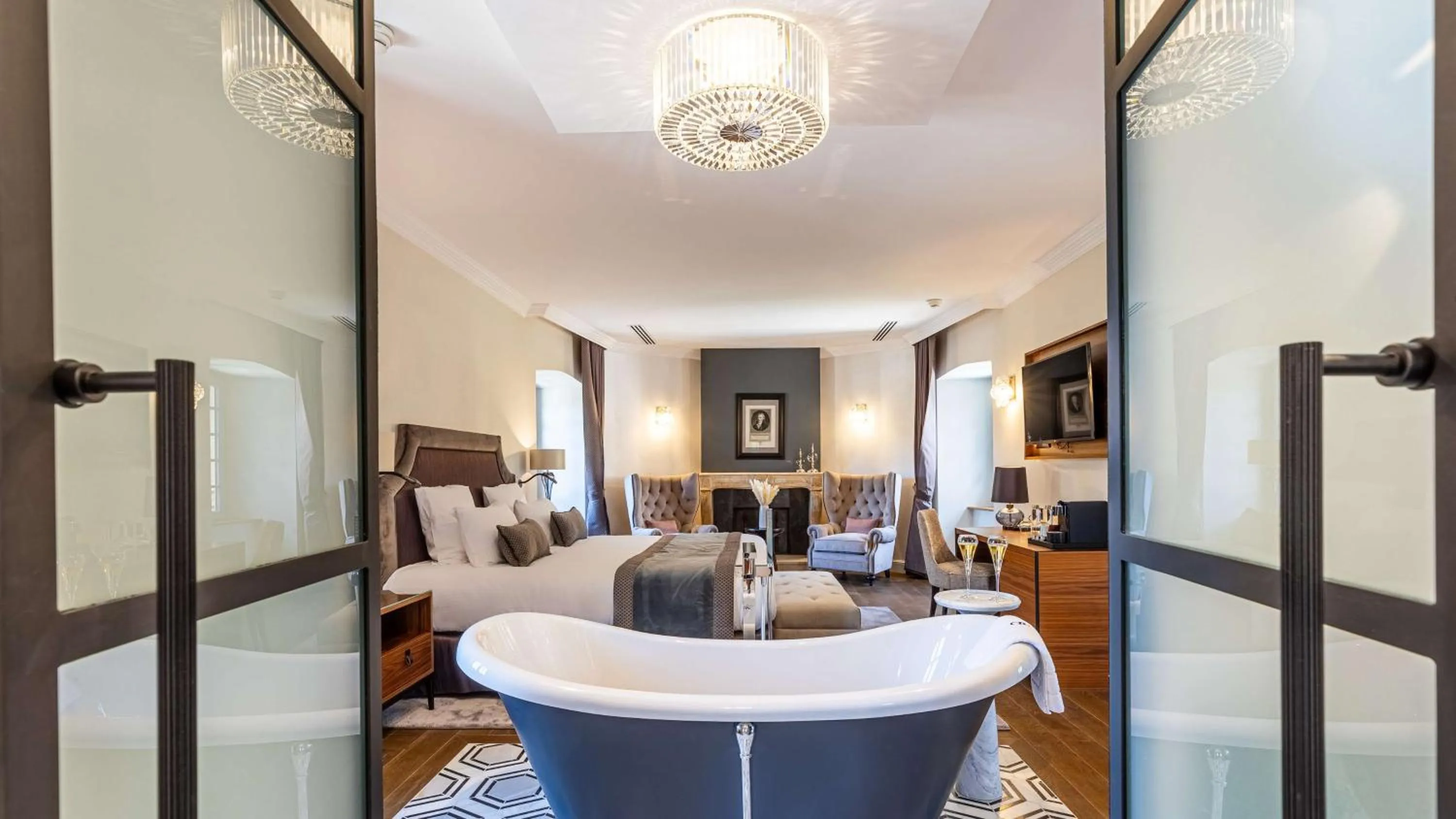 Bedroom in Domaine de Dolomieu Hotel & Spa - BW Premier Collection