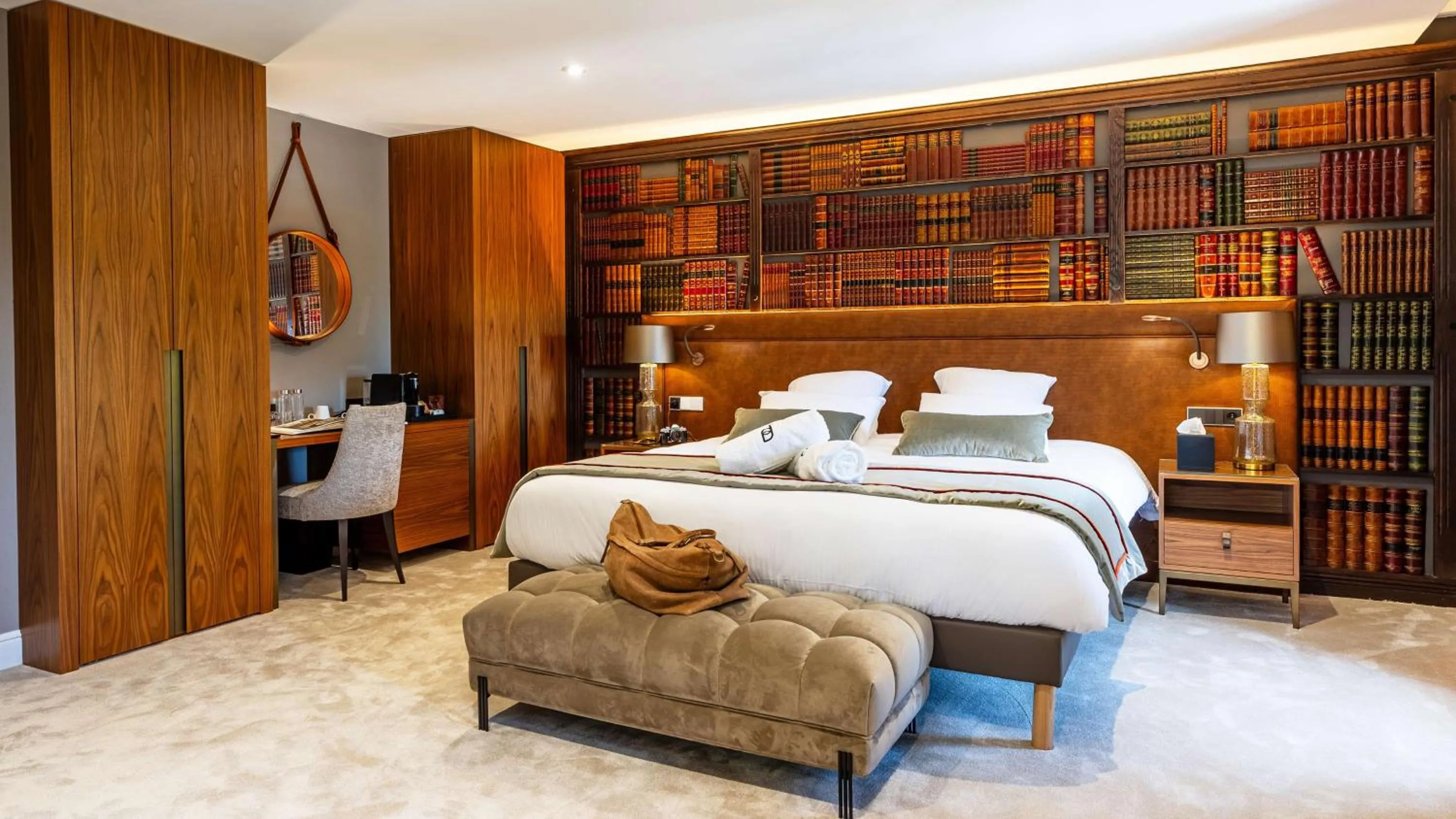 Bedroom, Bed in Domaine de Dolomieu Hotel & Spa - BW Premier Collection