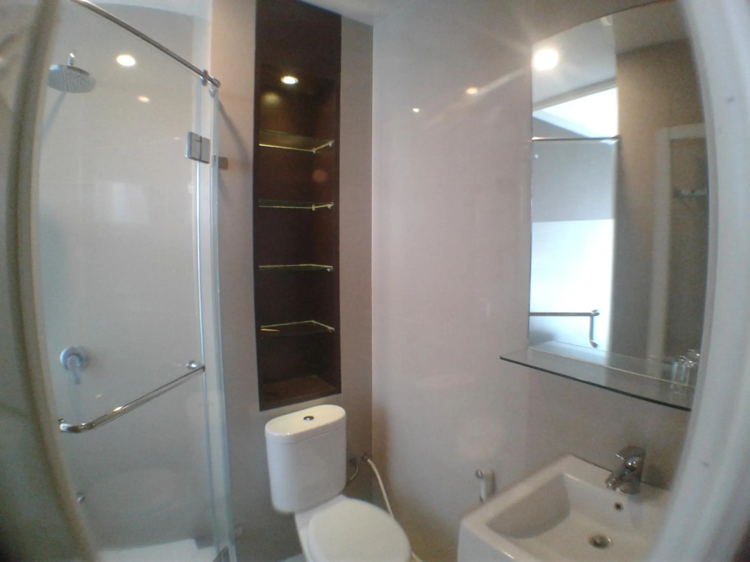 Shower in Terra Cassa