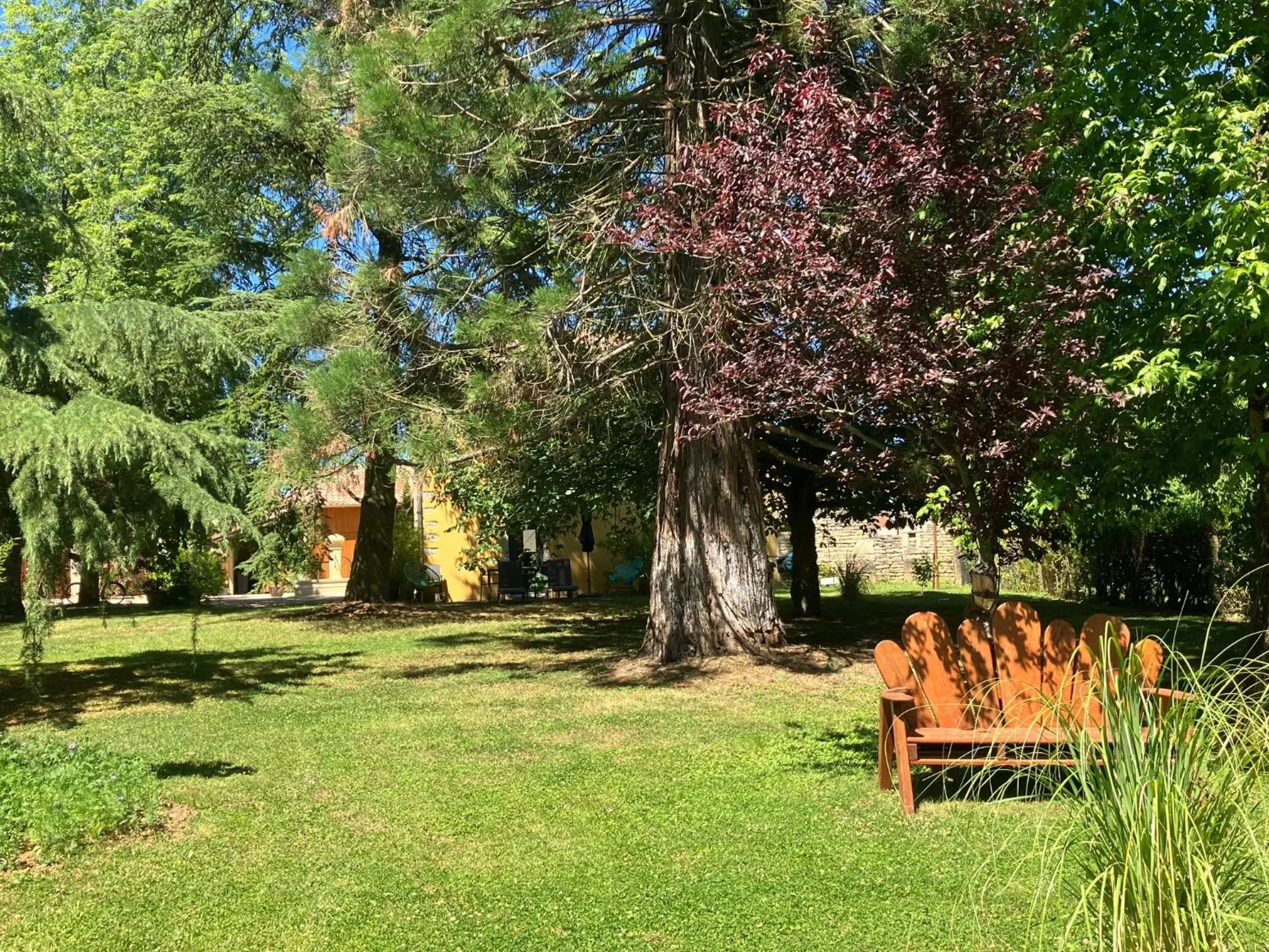 Garden in Le Clos De Quintaine Chambres d'Hôtes