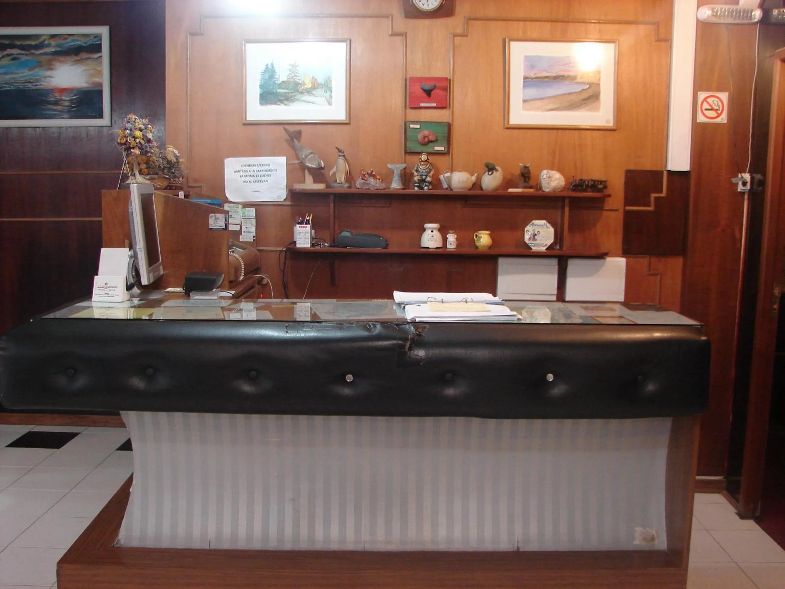 Lobby or reception in Cheltum Hotel