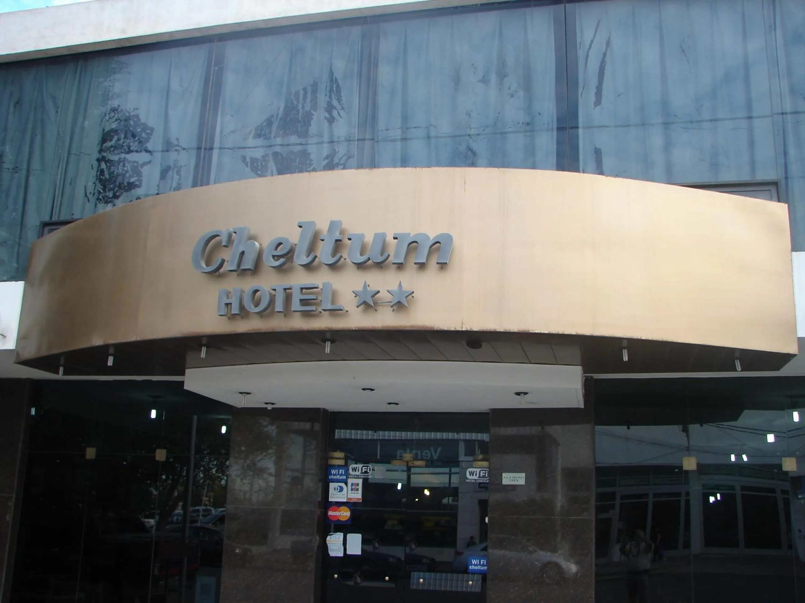 Facade/entrance in Cheltum Hotel