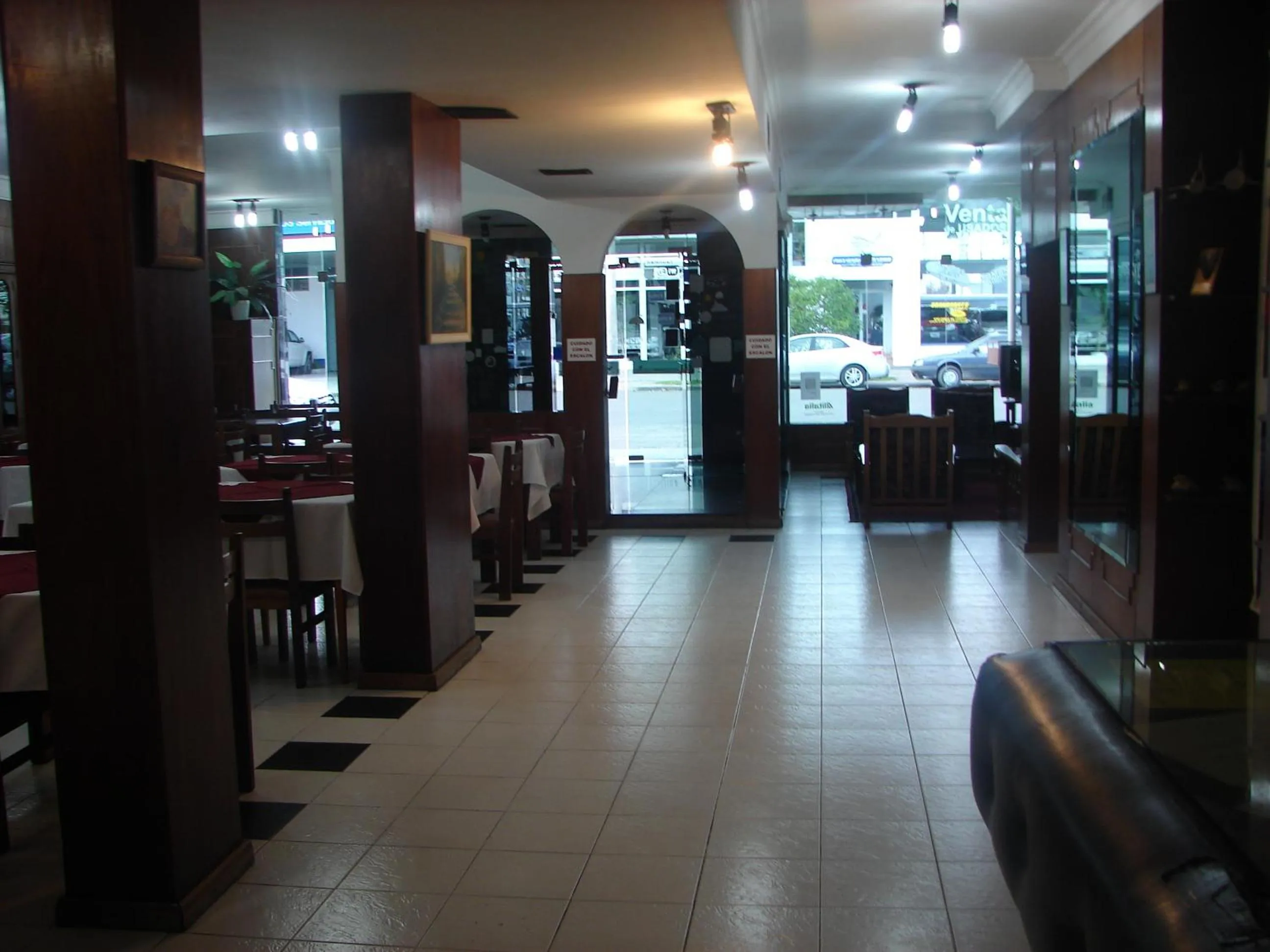 Lobby or reception in Cheltum Hotel
