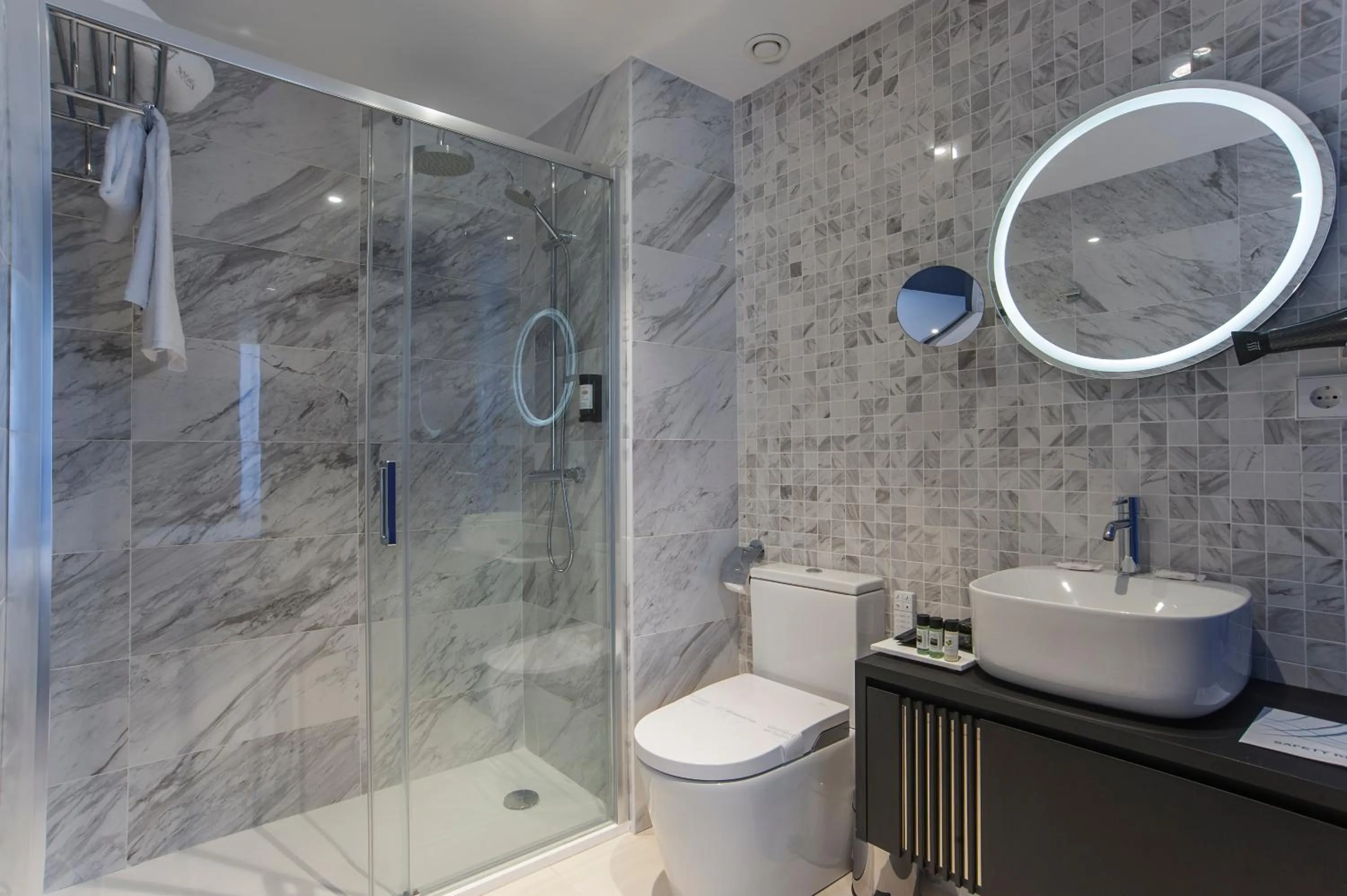 Bathroom in Abba San Sebastián Hotel