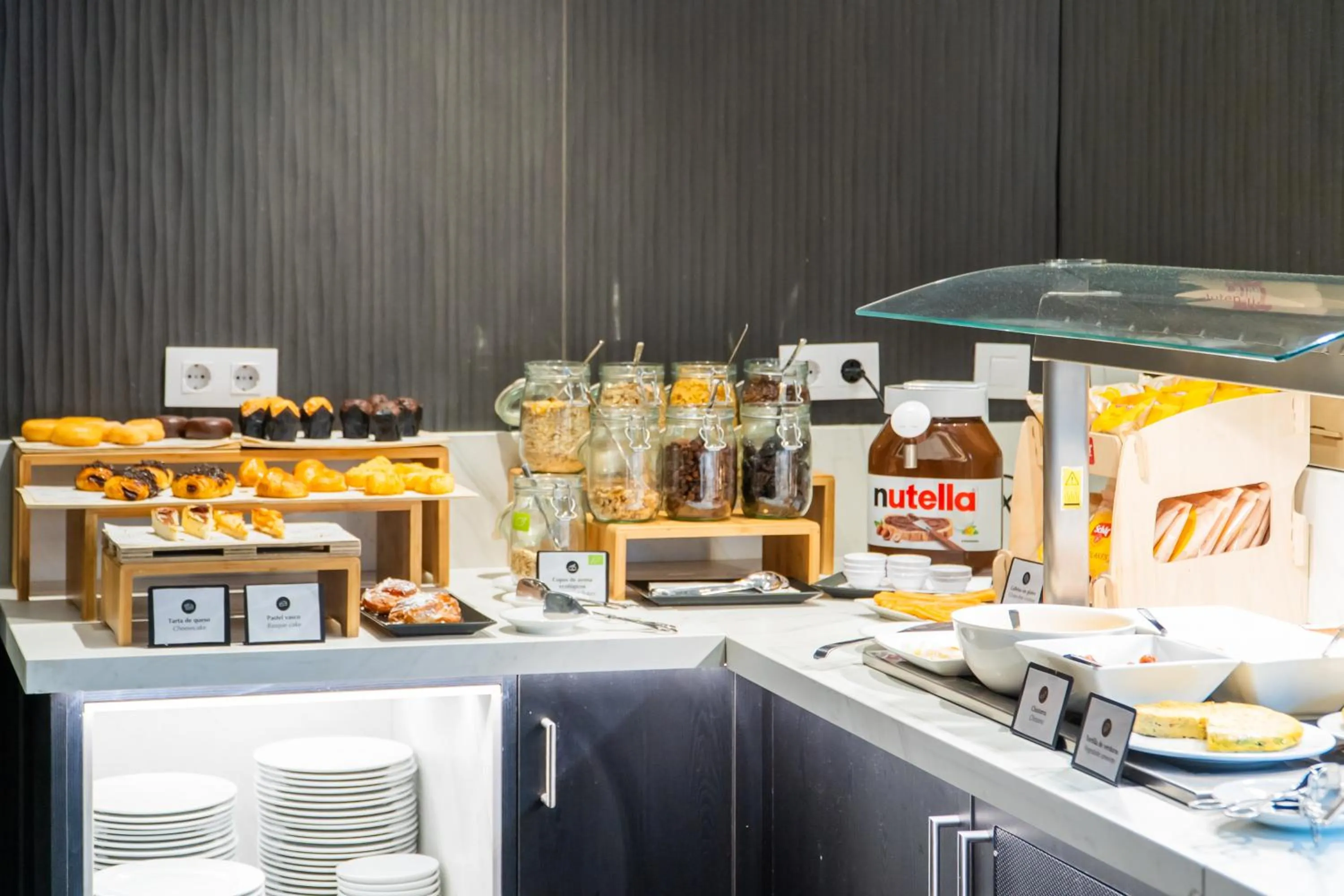 Buffet breakfast in Abba San Sebastián Hotel