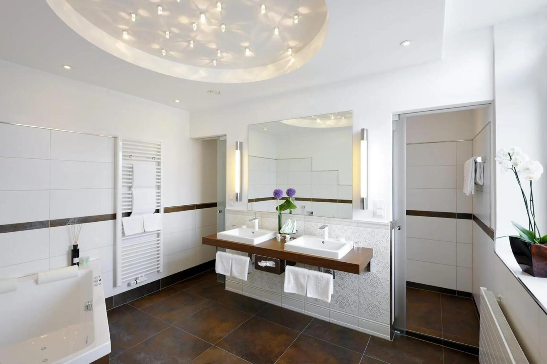 Shower in Kastens Hotel Luisenhof