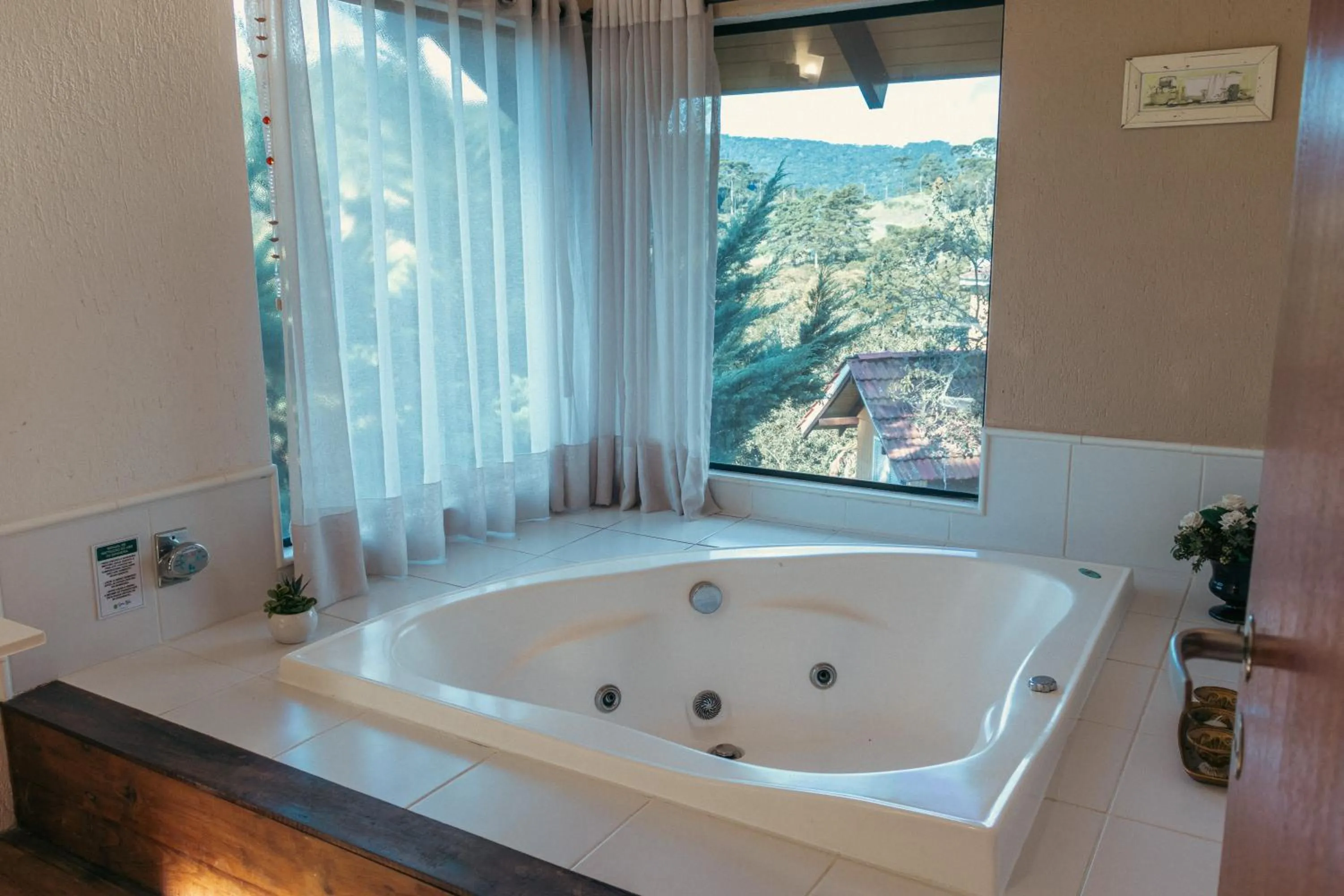 Hot Tub in Serra Bela Eco Pousada