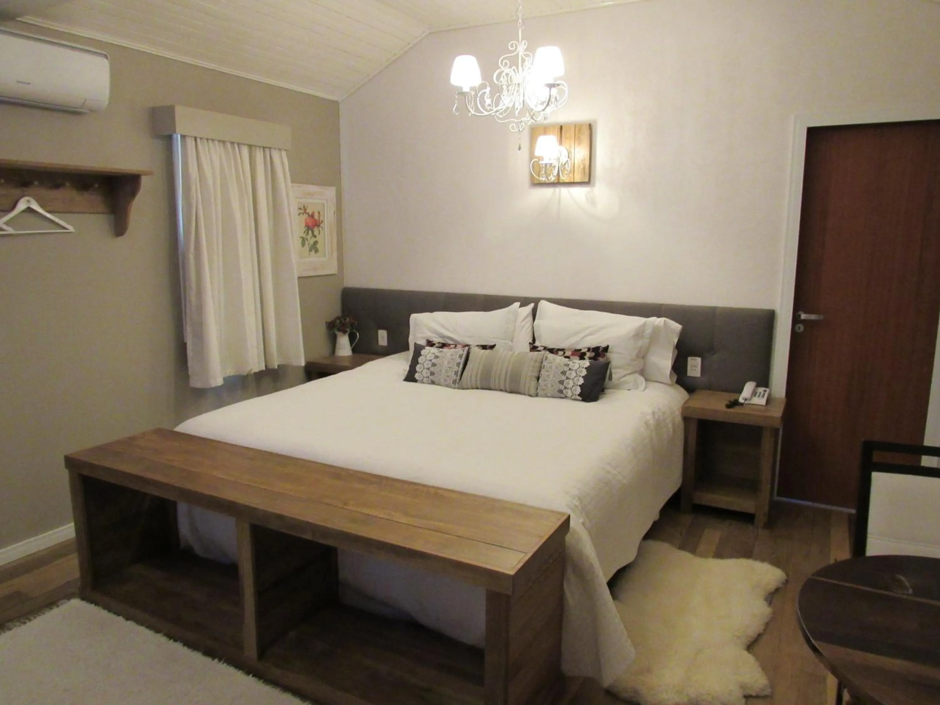 Photo of the whole room, Bed in Serra Bela Eco Pousada