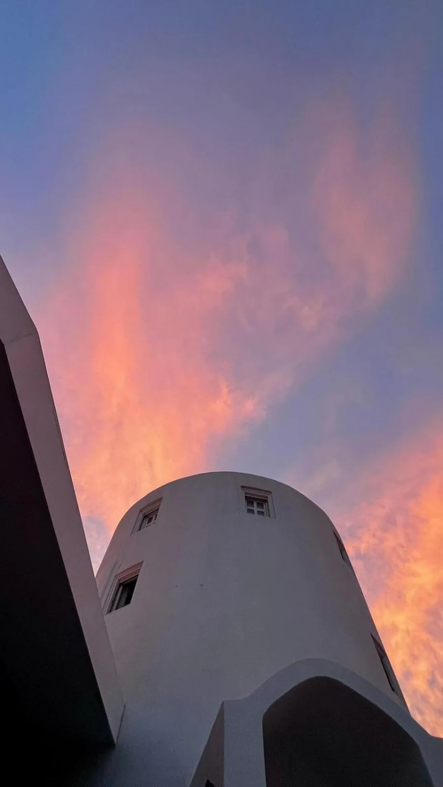 Property building in Topos Exclusive Santorini