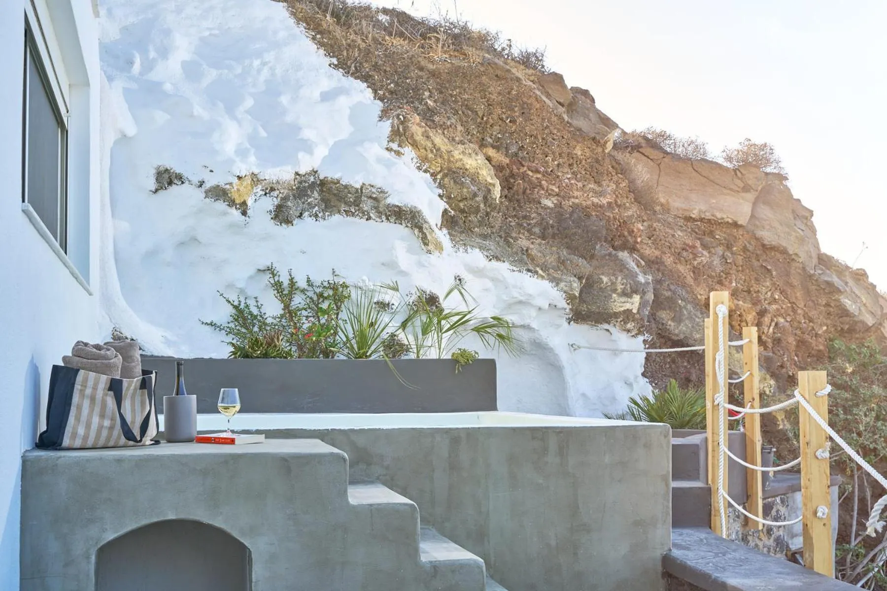 Day in Topos Exclusive Santorini