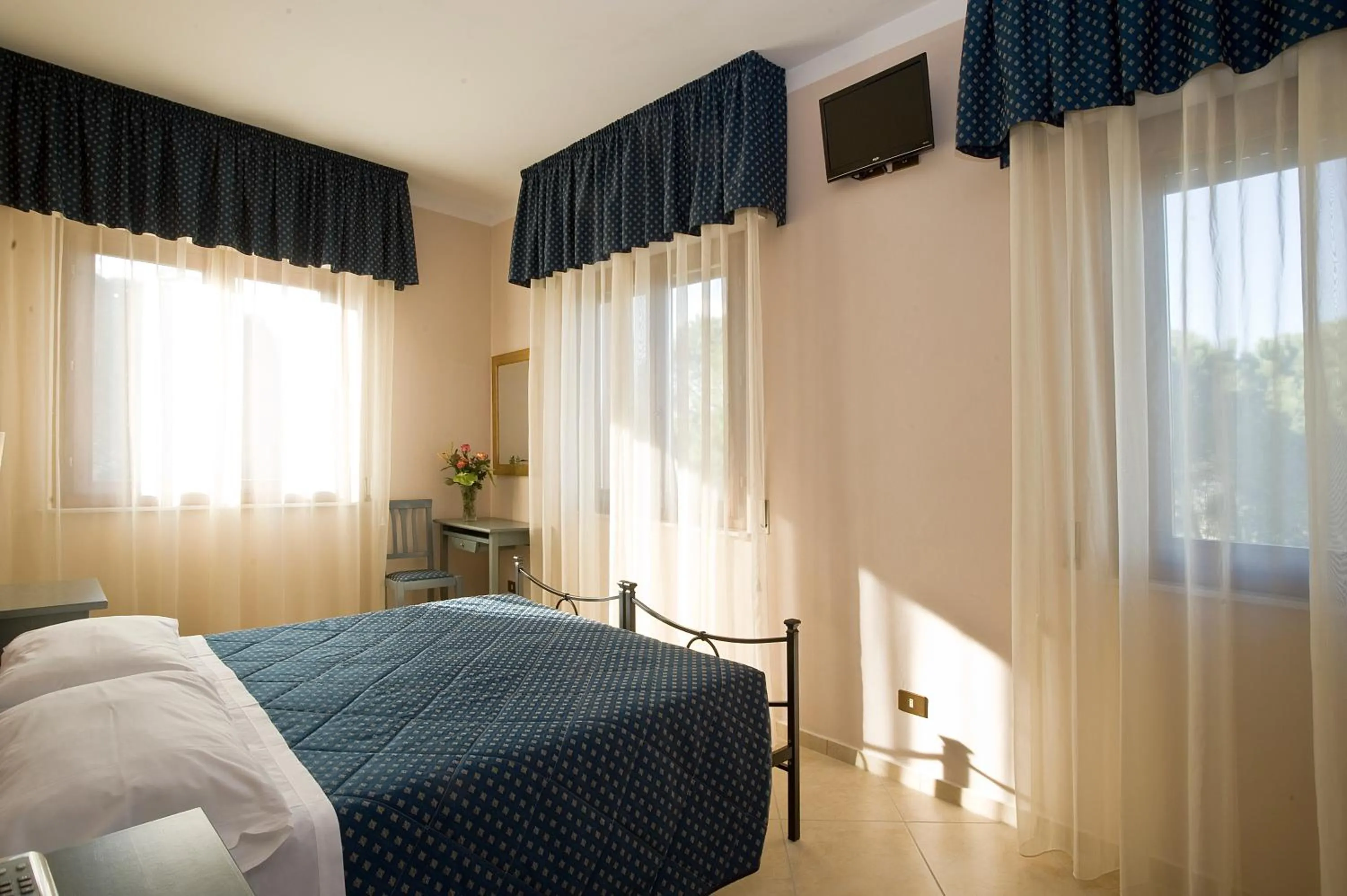 Bedroom, Bed in Villa Hotel Del Sole