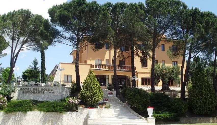 Property building in Villa Hotel Del Sole
