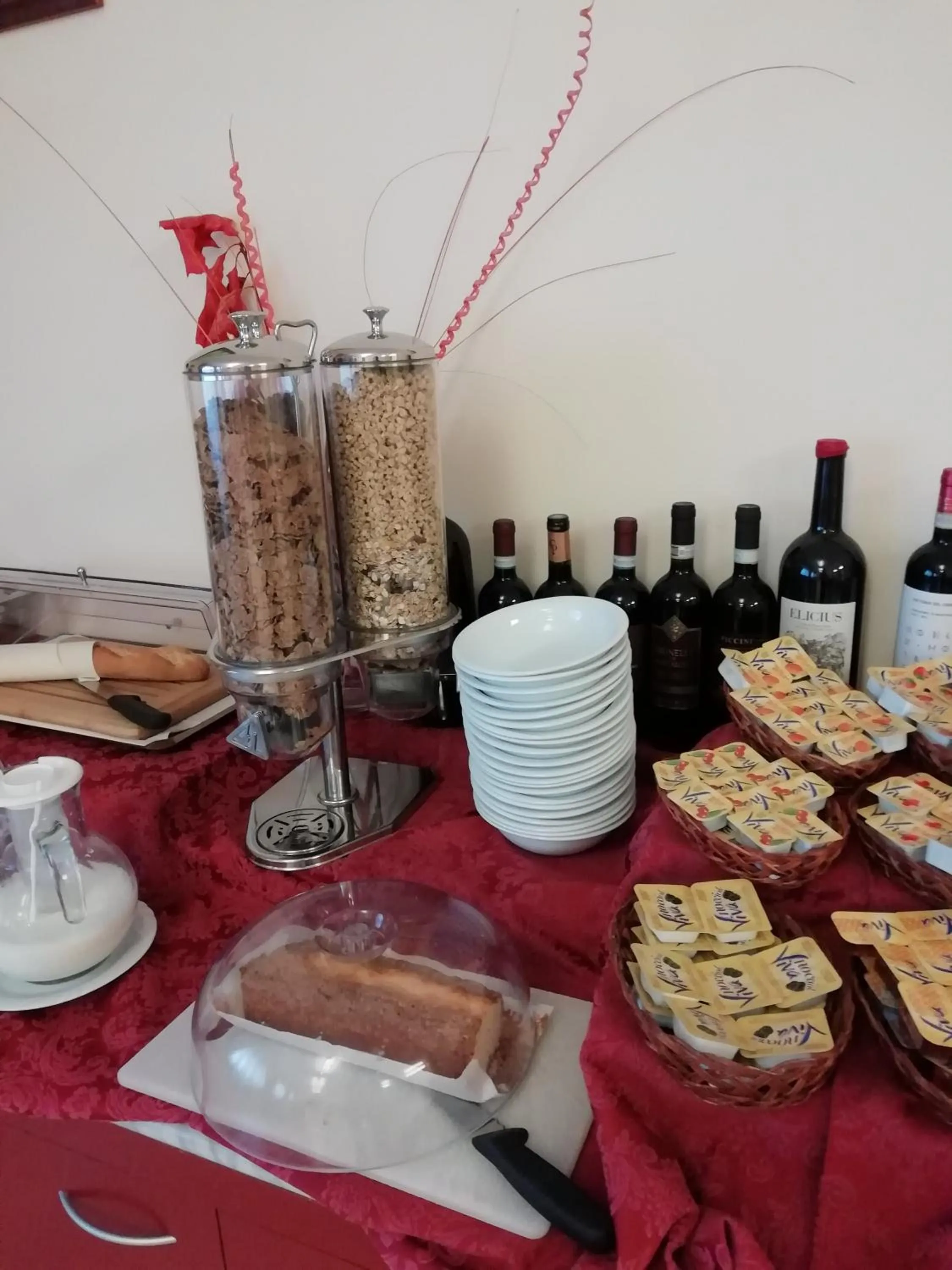 Buffet breakfast in Villa Hotel Del Sole