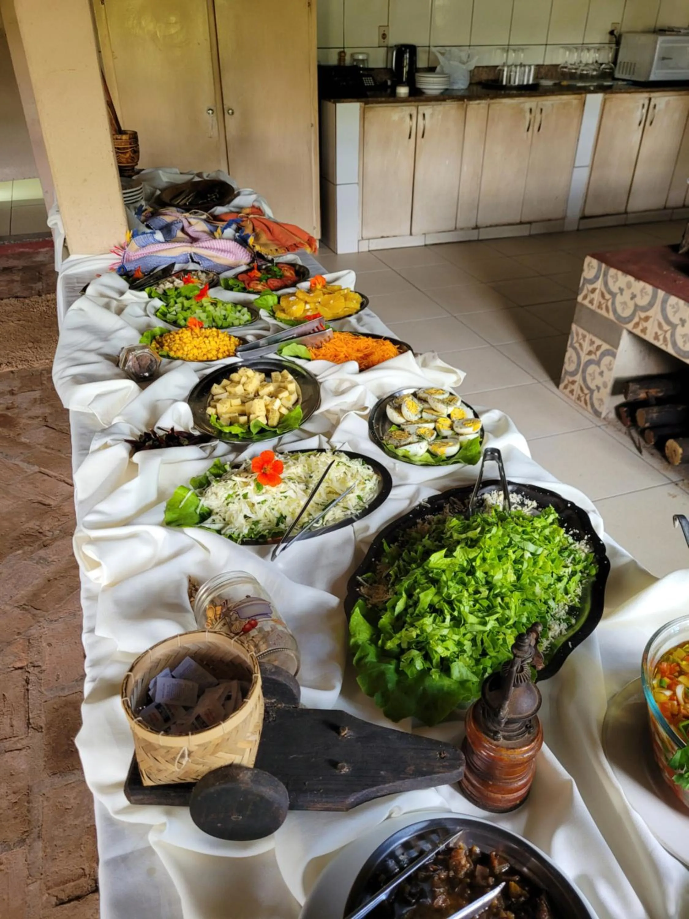 Lunch in Fazenda Serra que Chora - Pousada e Restaurante