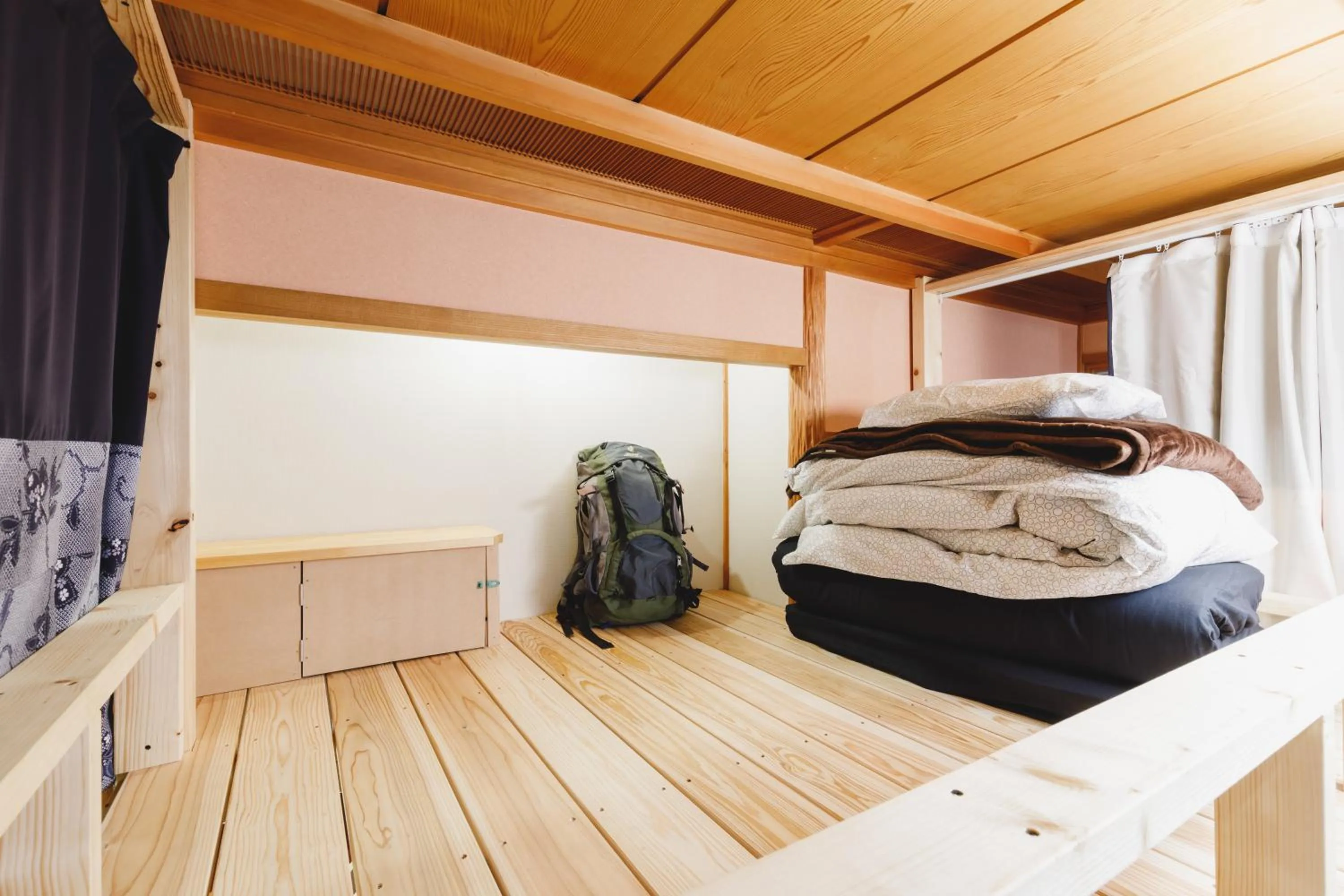 Photo of the whole room, Bed in Couch Potato Hostel