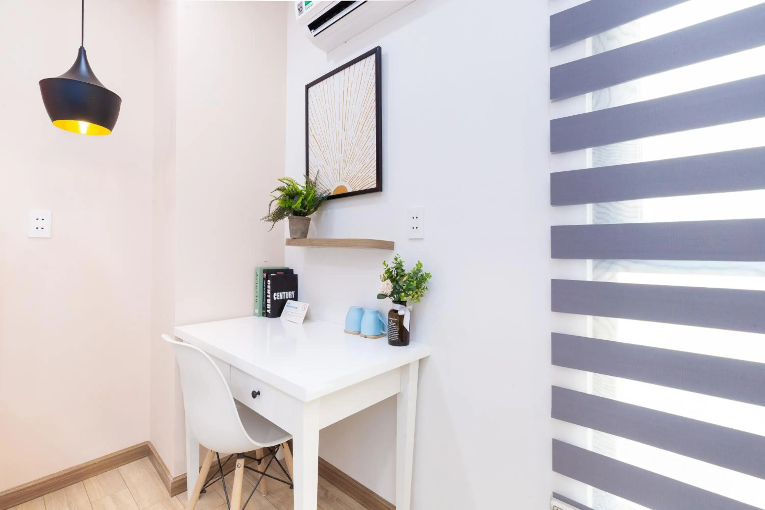 Dining area in Cozrum Homes - Charming Corner