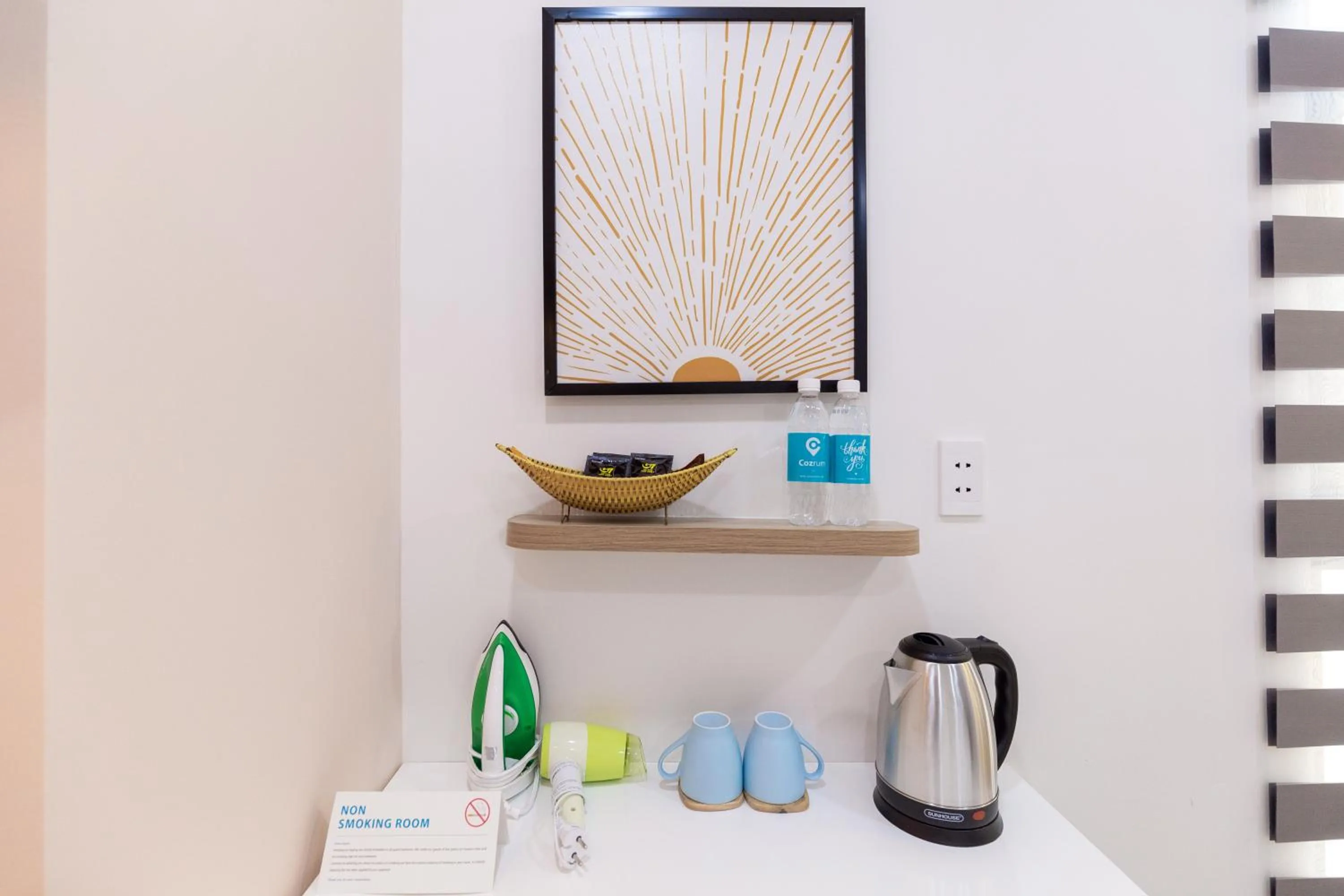 Coffee/tea facilities in Cozrum Homes - Charming Corner