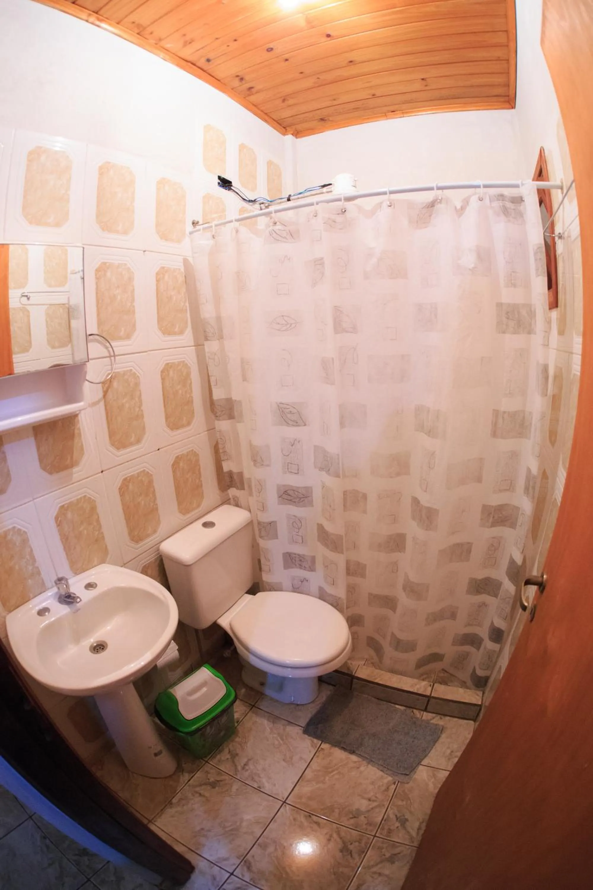 Bathroom in Lo de Carmen Apart