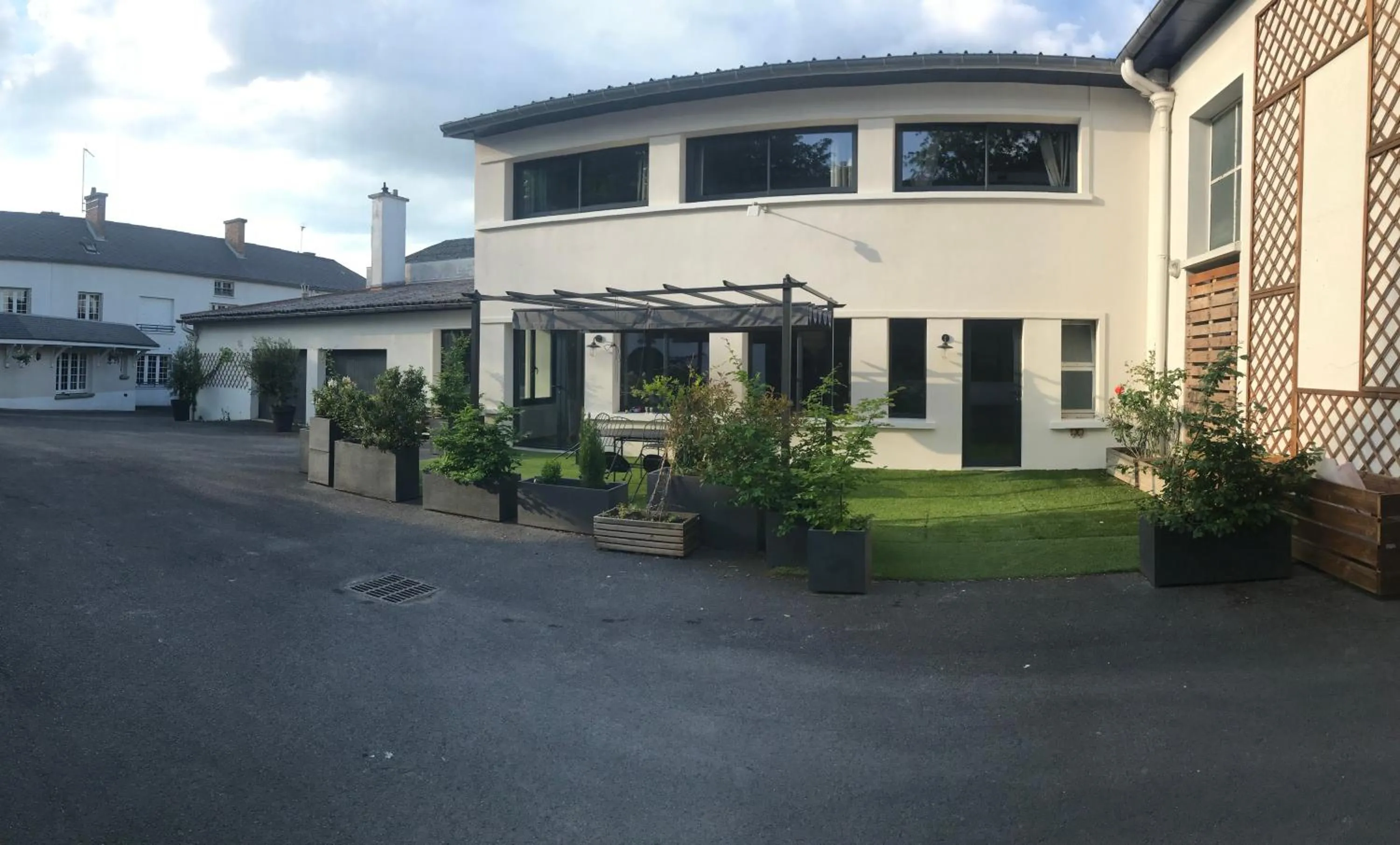 Property building in Les Cépages