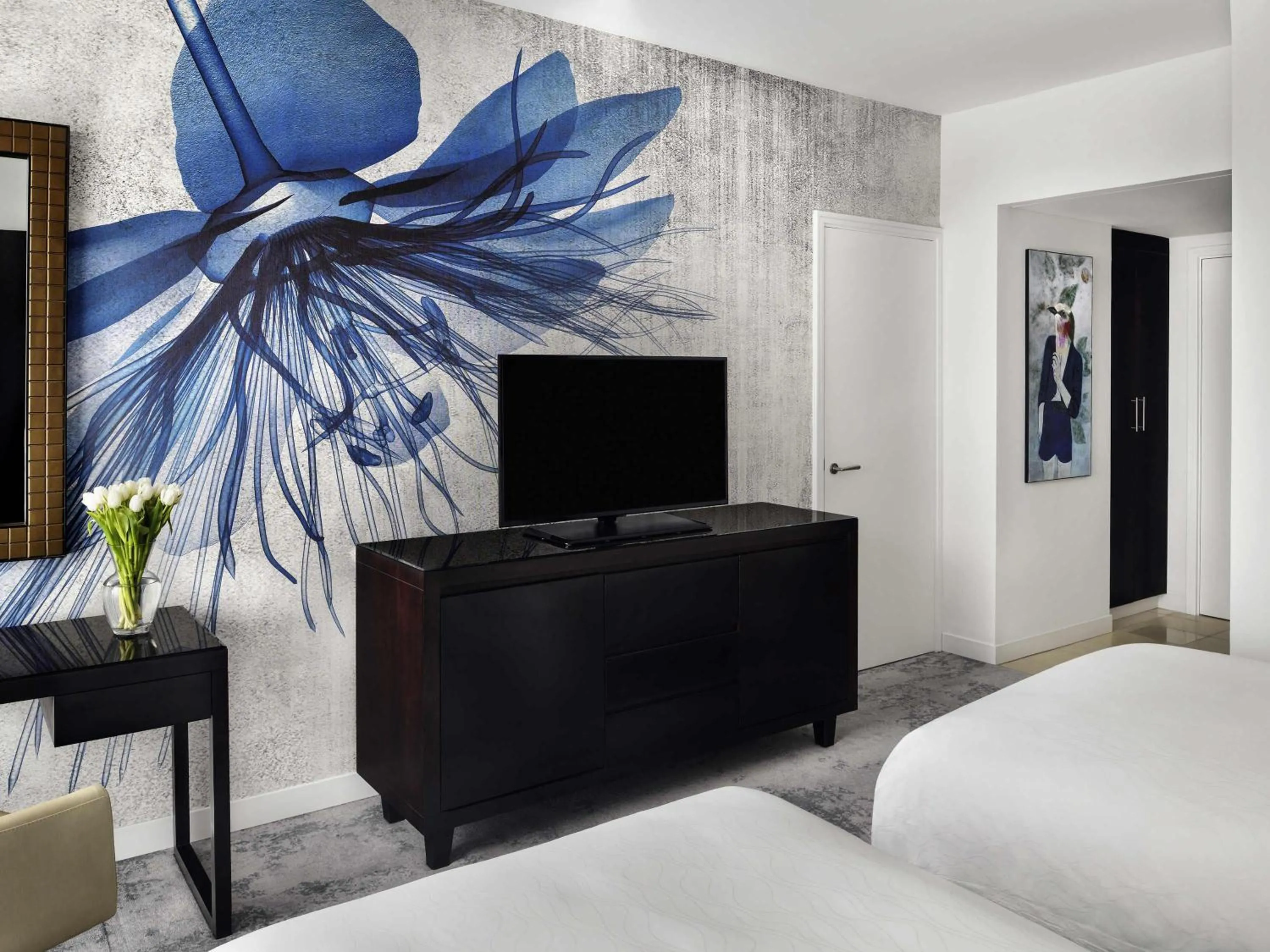 Bedroom, Bed in Mövenpick Hotel Jumeirah Lakes Towers Dubai