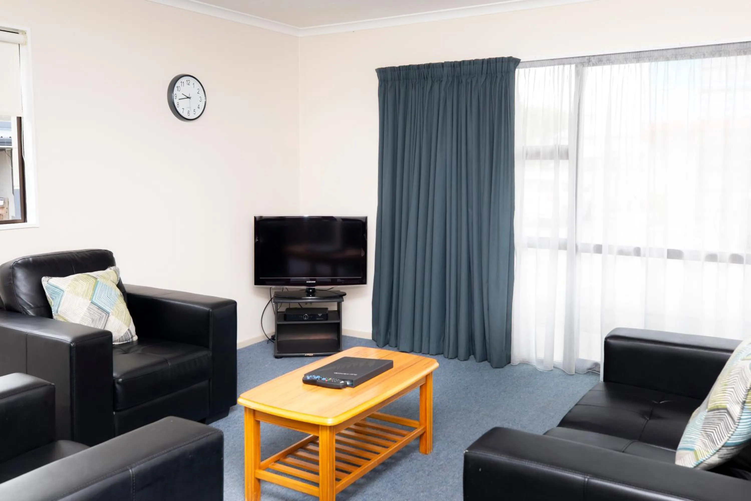 Living room in Fitzgerald on King