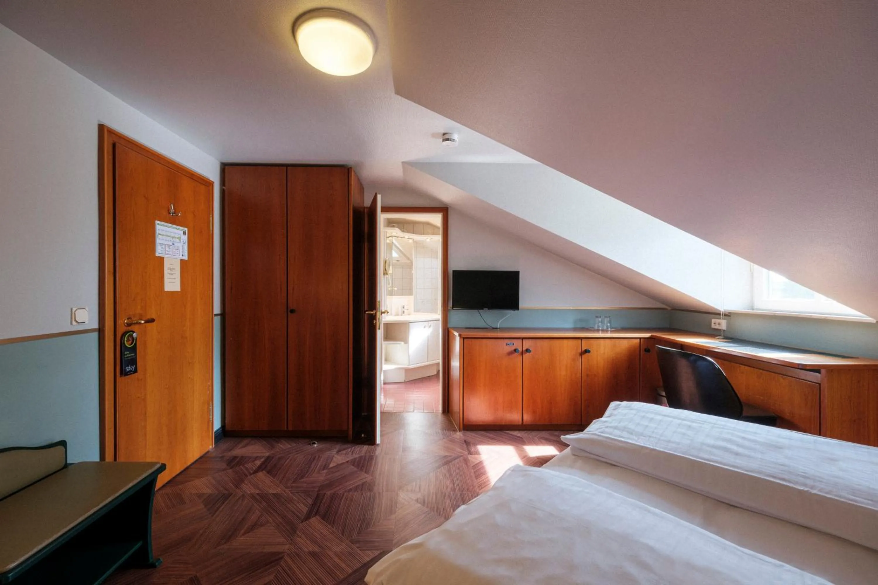 Photo of the whole room, Bed in Hotel Haus Duden