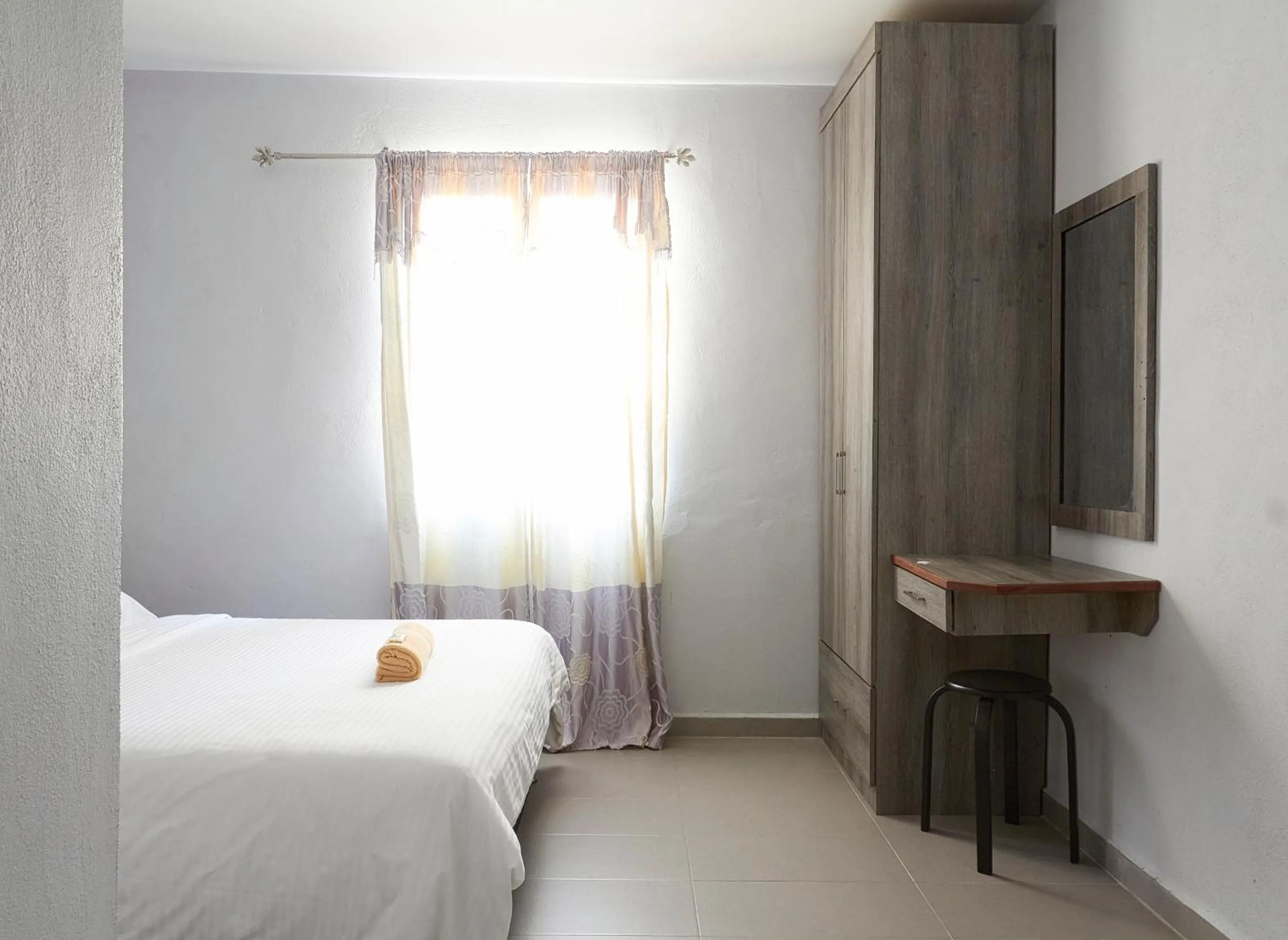 Bed in Corrie Chalet Pantai Cenang Langkawi