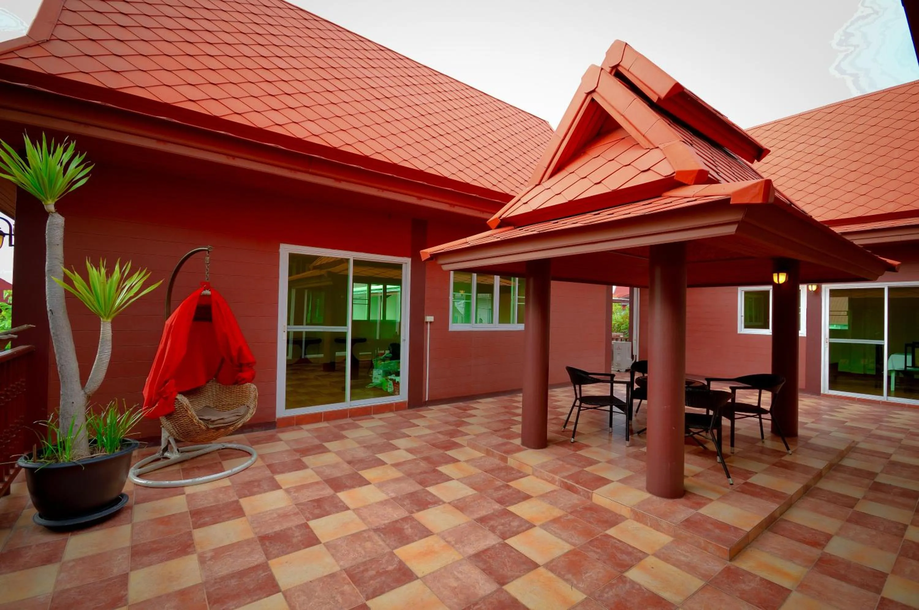 Patio in Avila Resort Pattaya