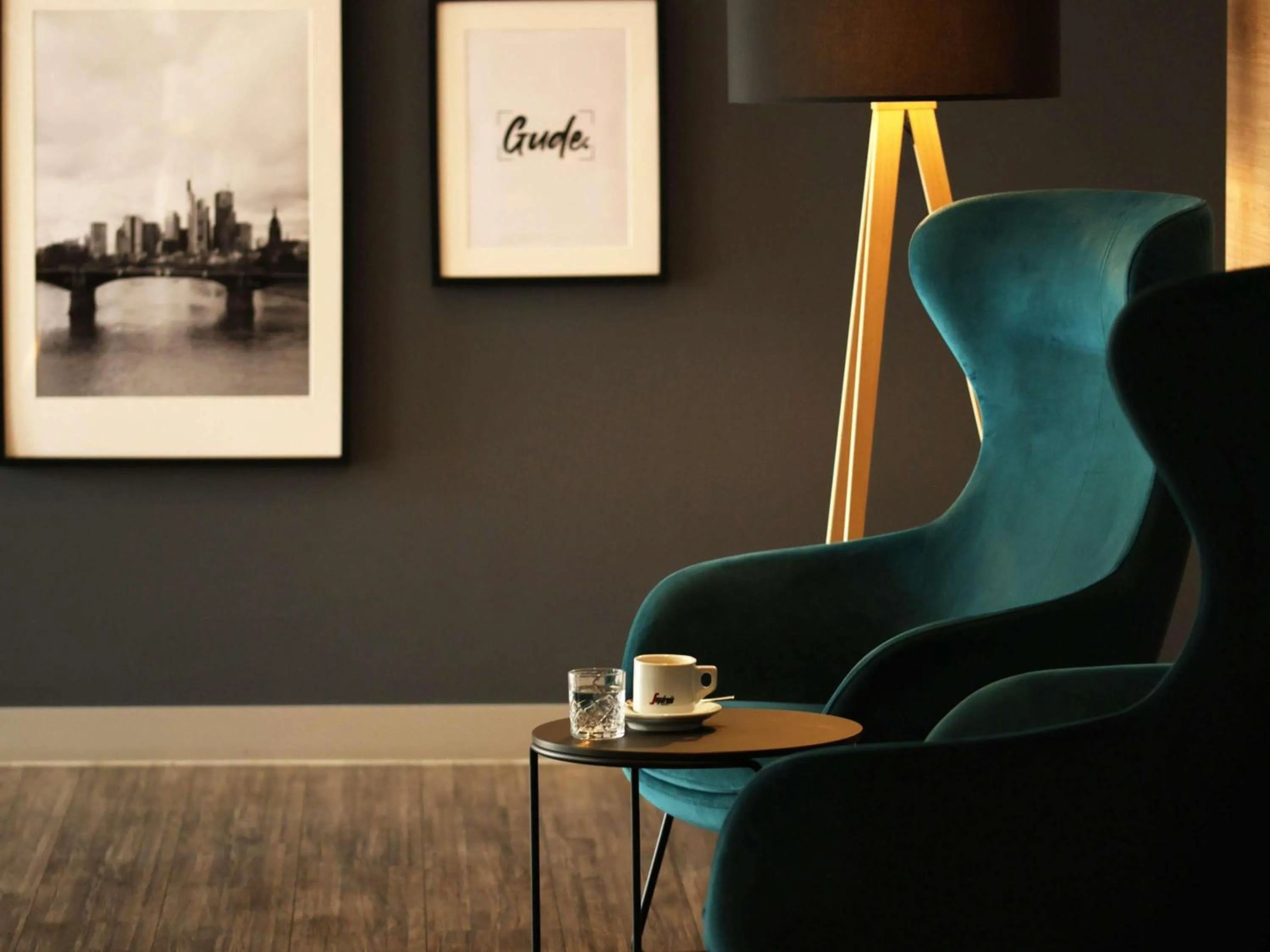 Property building in ibis Frankfurt Centrum