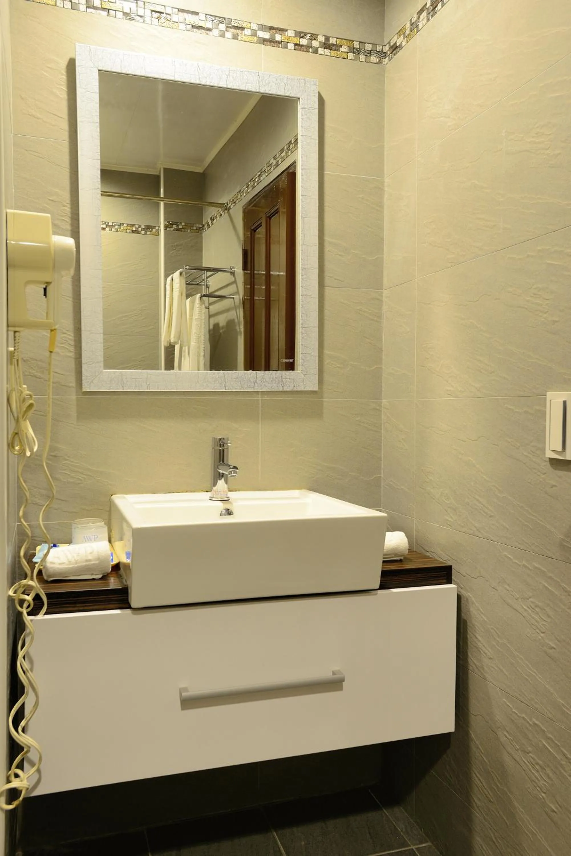 Bathroom in Airai Water Paradise Hotel & Spa