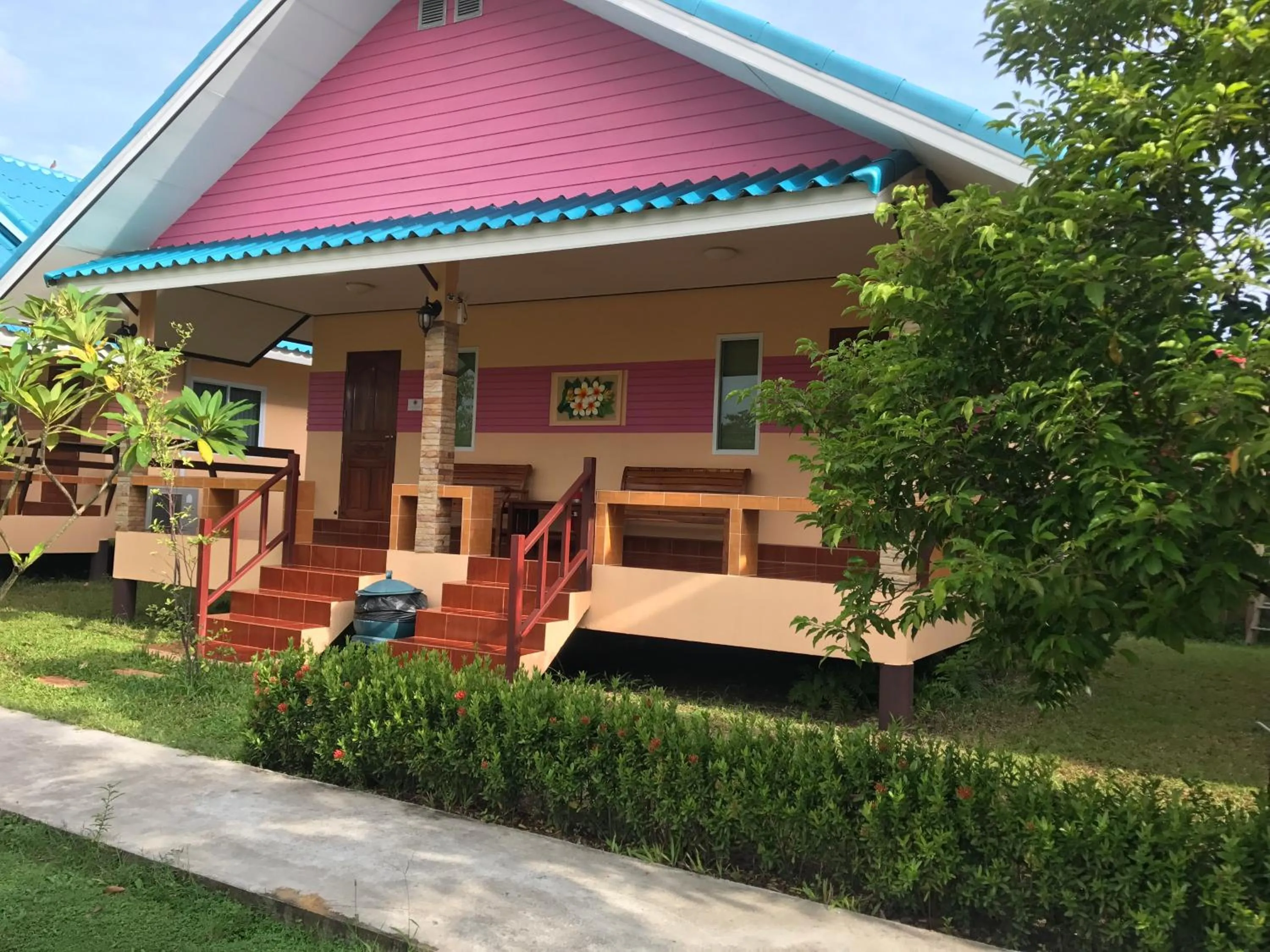 Sangtong Beach Resort