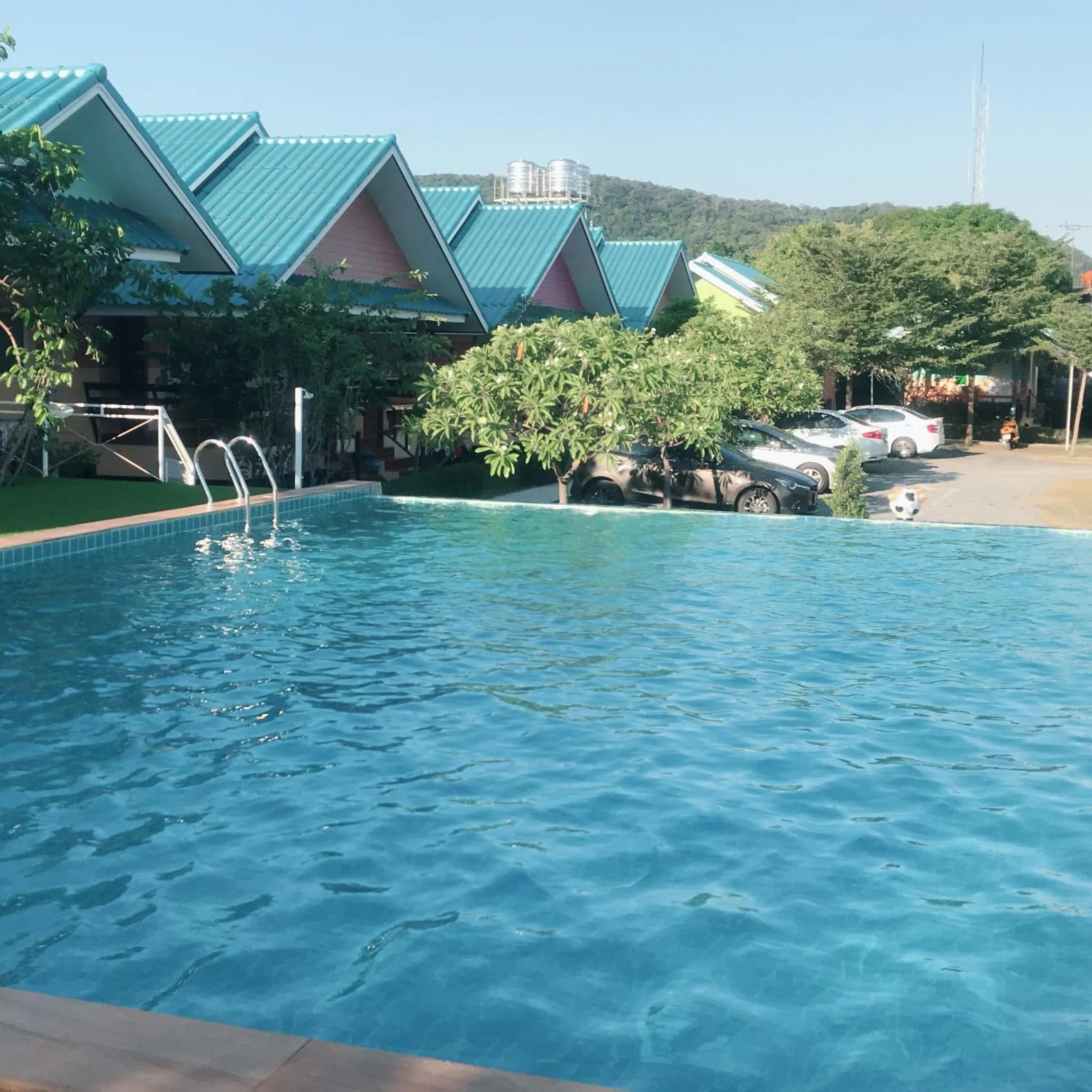 Swimming pool in Sangtong Beach Resort