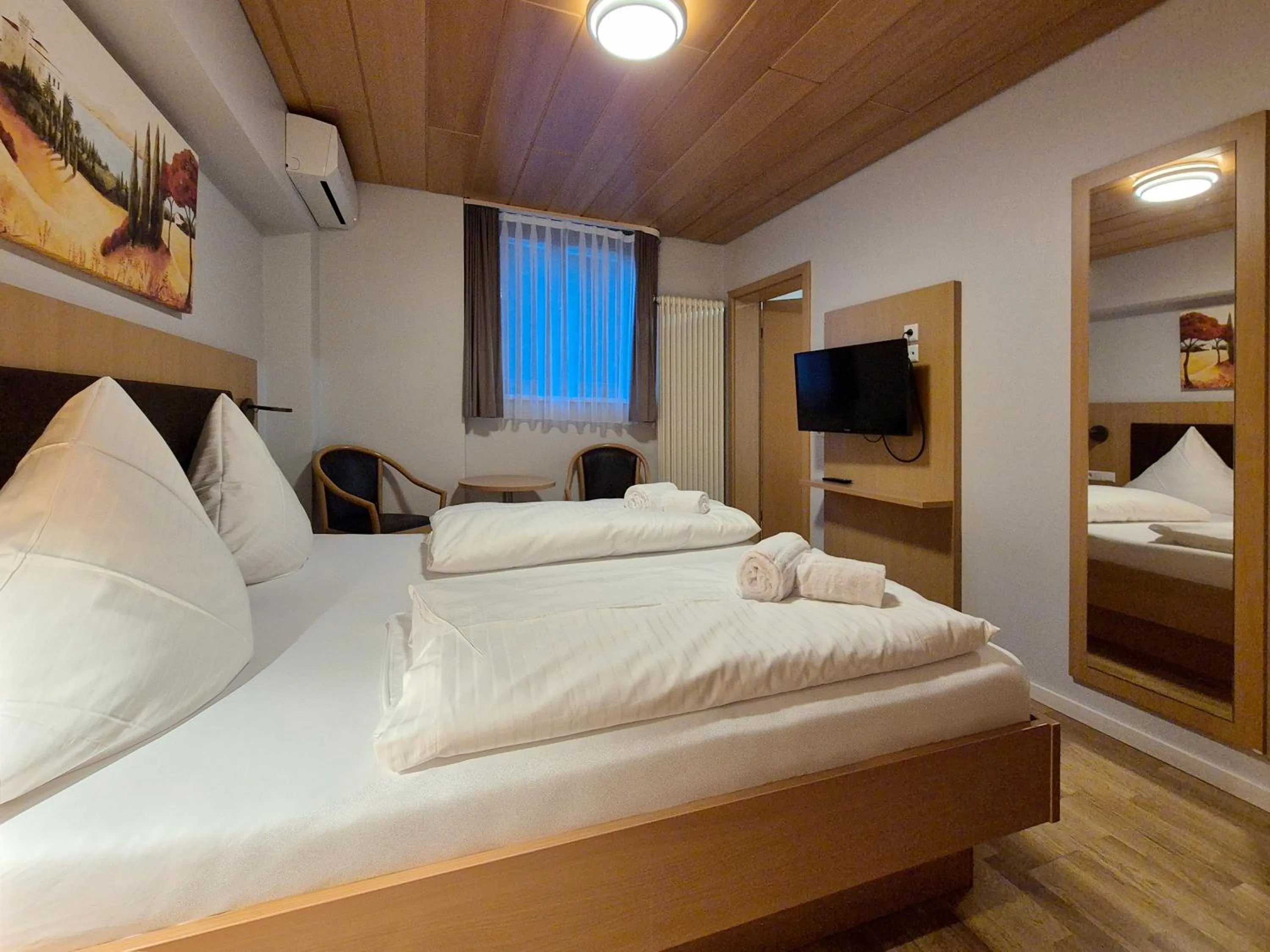 Bed in Hotel Mäuerle