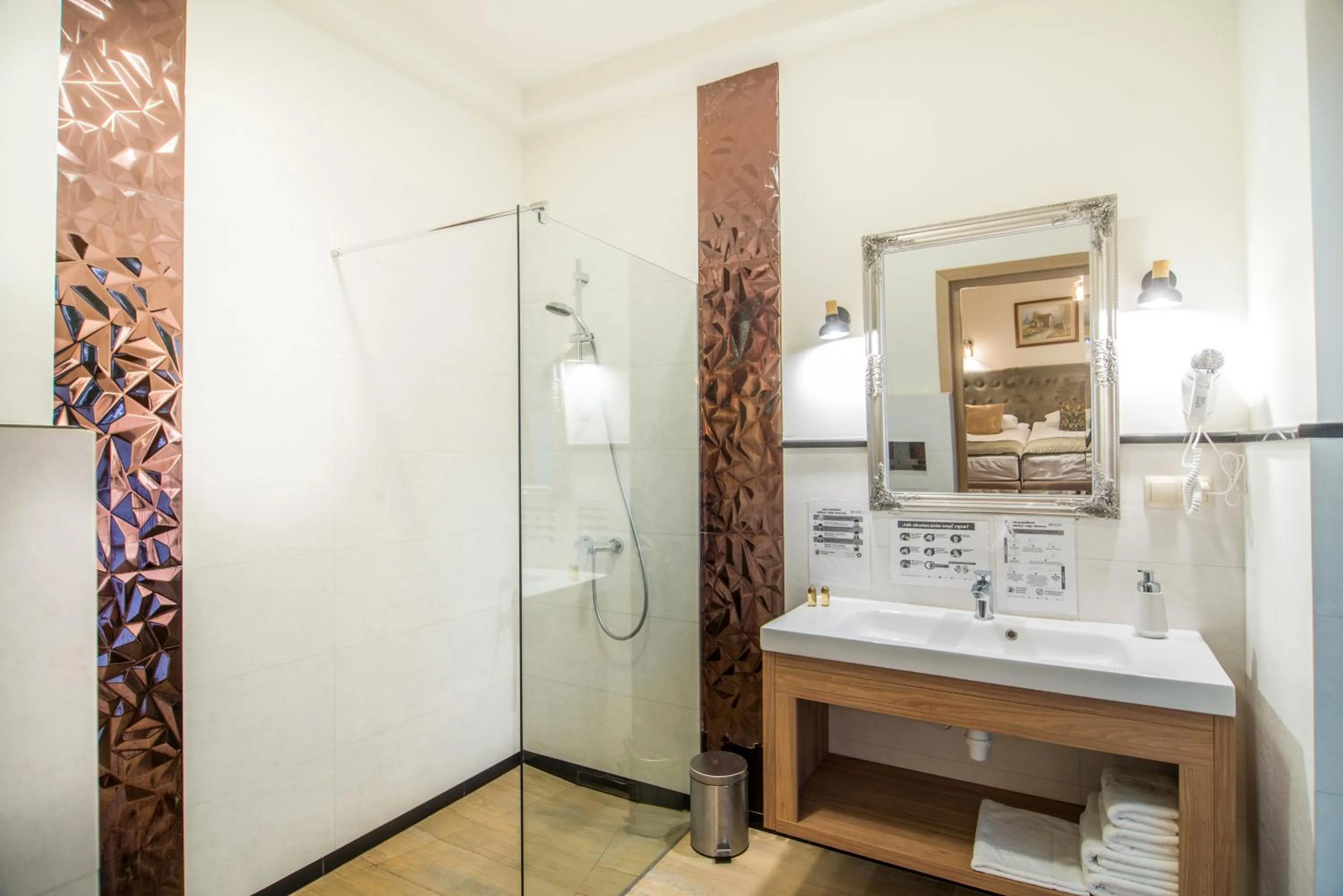 Bathroom in Hotel Dwa Księżyce