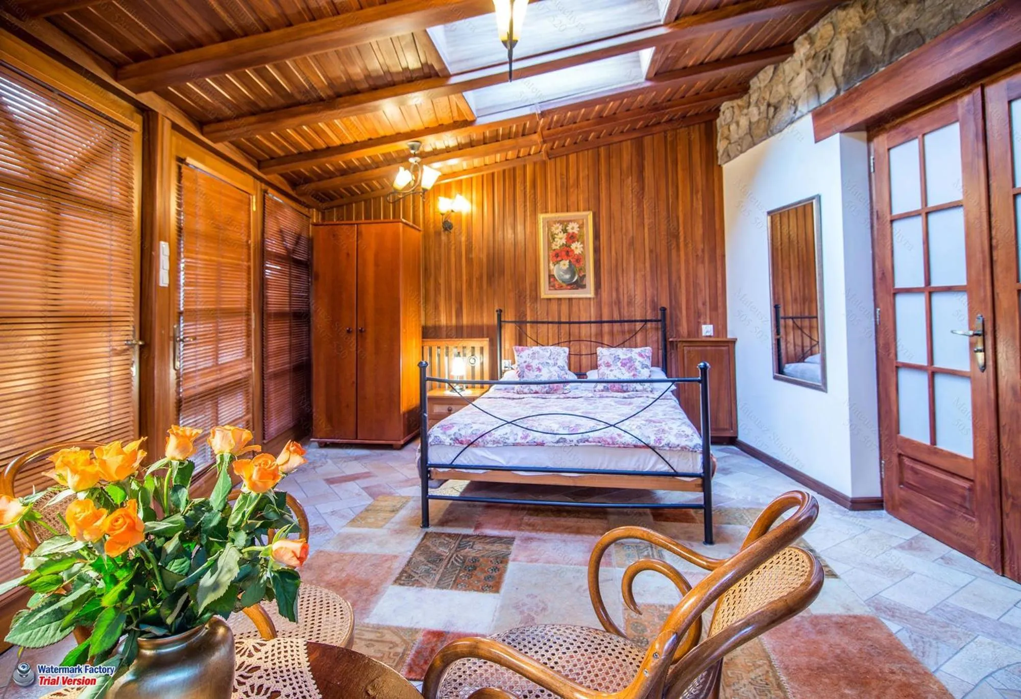 Bed in Hotel Dwa Księżyce