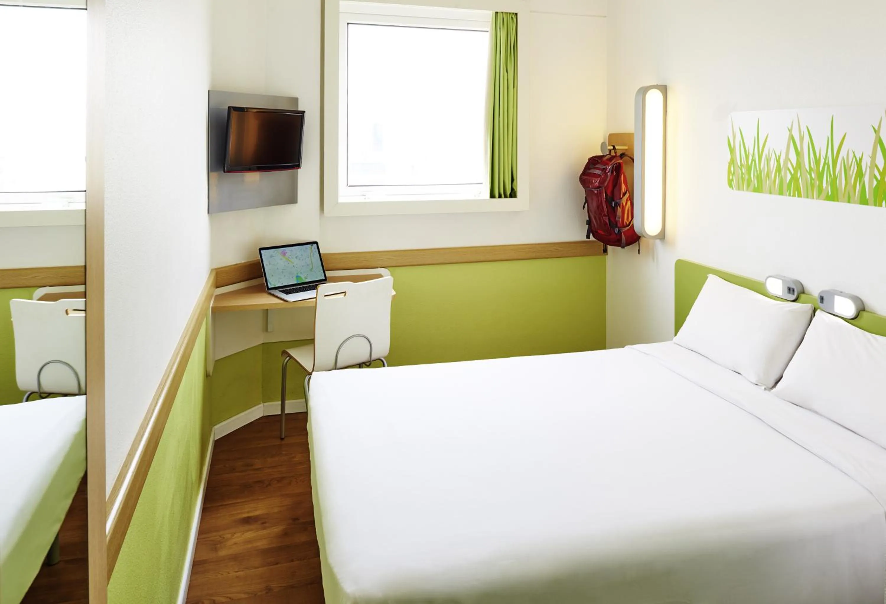 Bed in Ibis Budget Manosque Cadarache