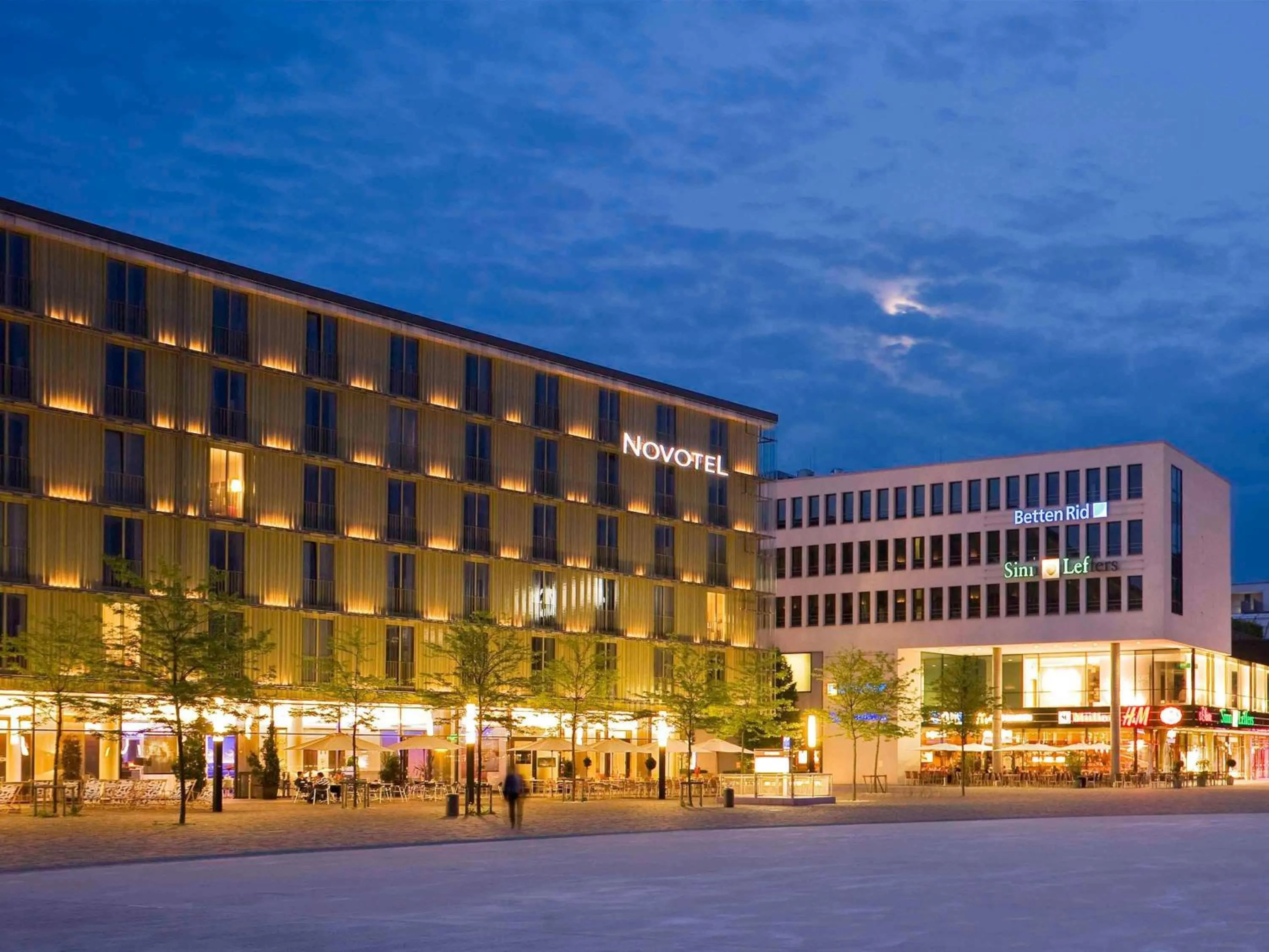 Property building in Novotel München Messe
