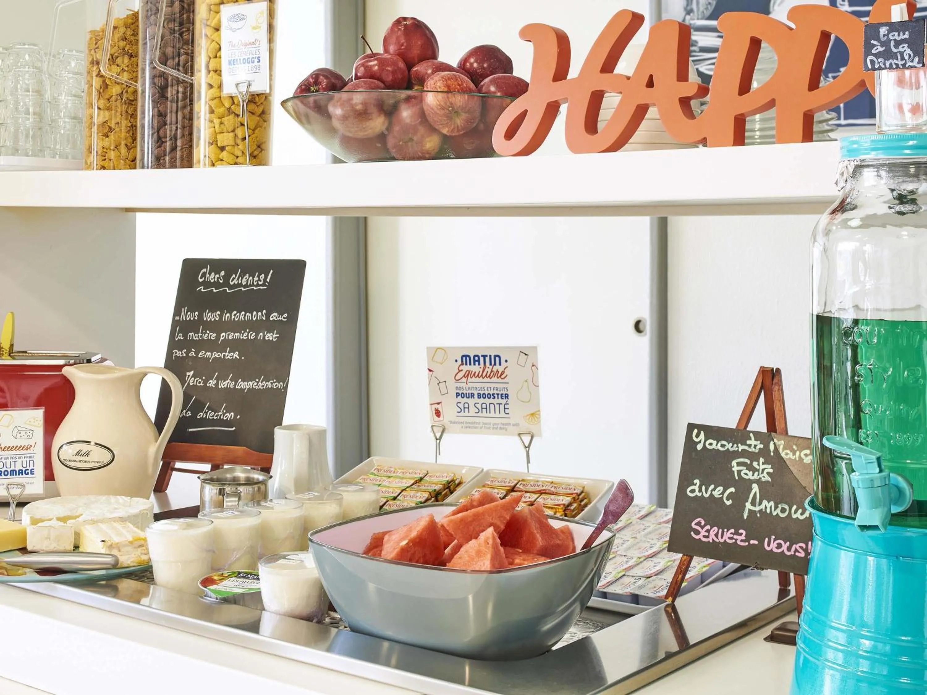 Breakfast in ibis budget Santeny