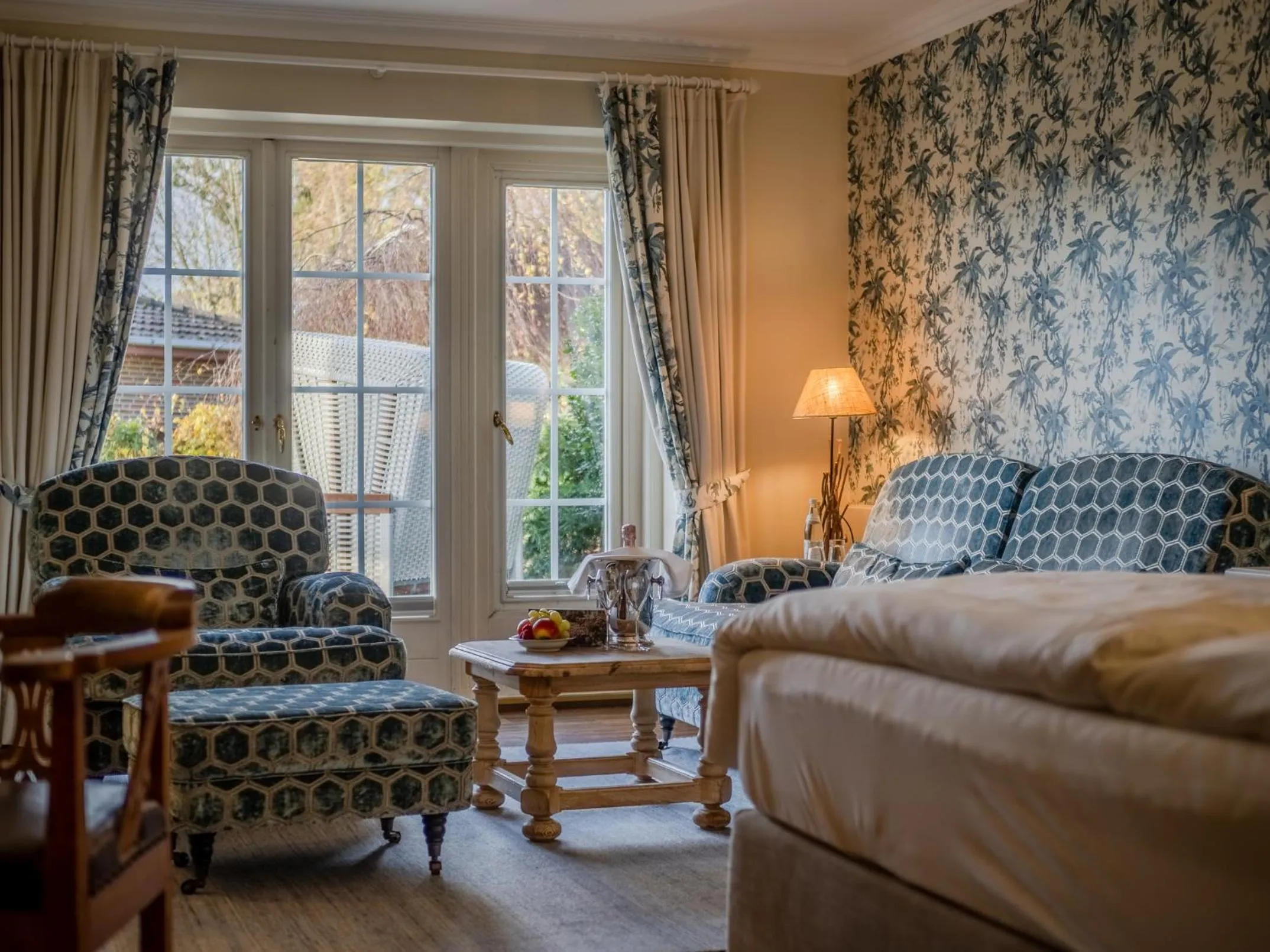 Living room, Bed in Boutiquehotel Seiler Hof Keitum