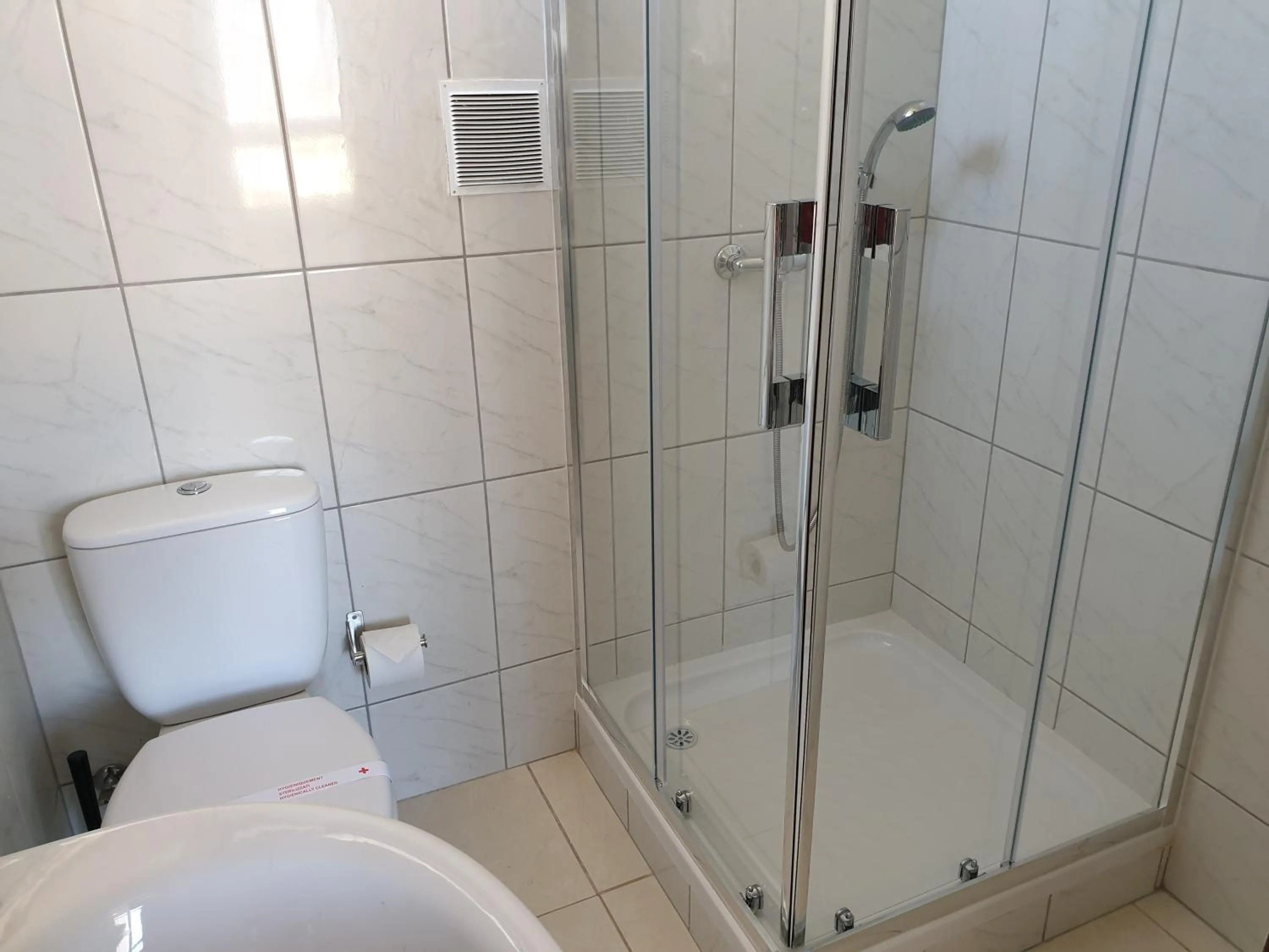 Bathroom in Tarik by Atlantichotels - AL