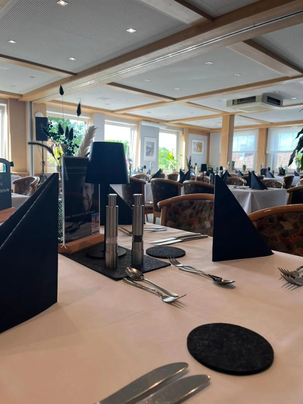 Restaurant/places to eat in Hotel Hirt