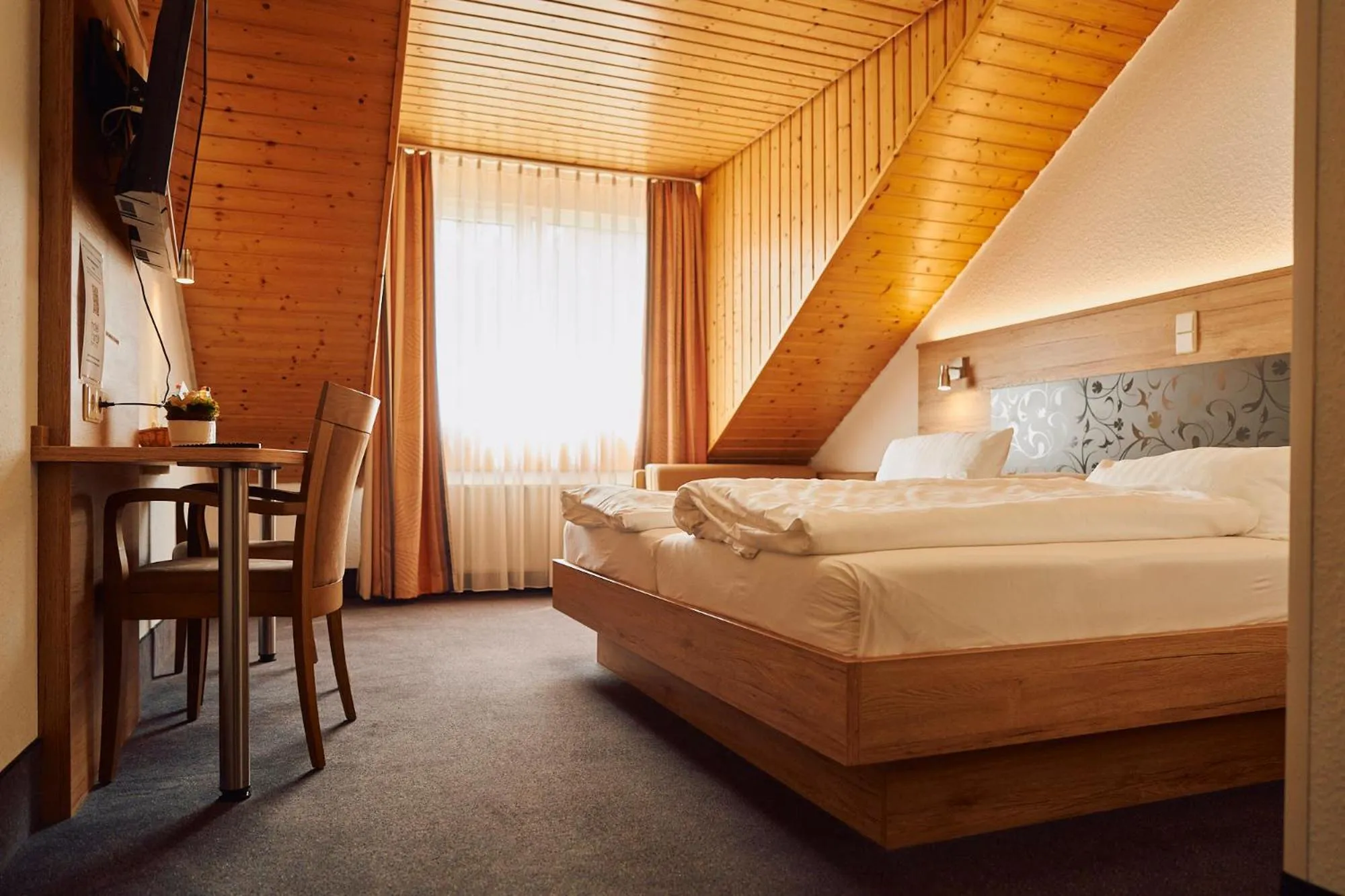 Photo of the whole room, Bed in Hotel Hirt