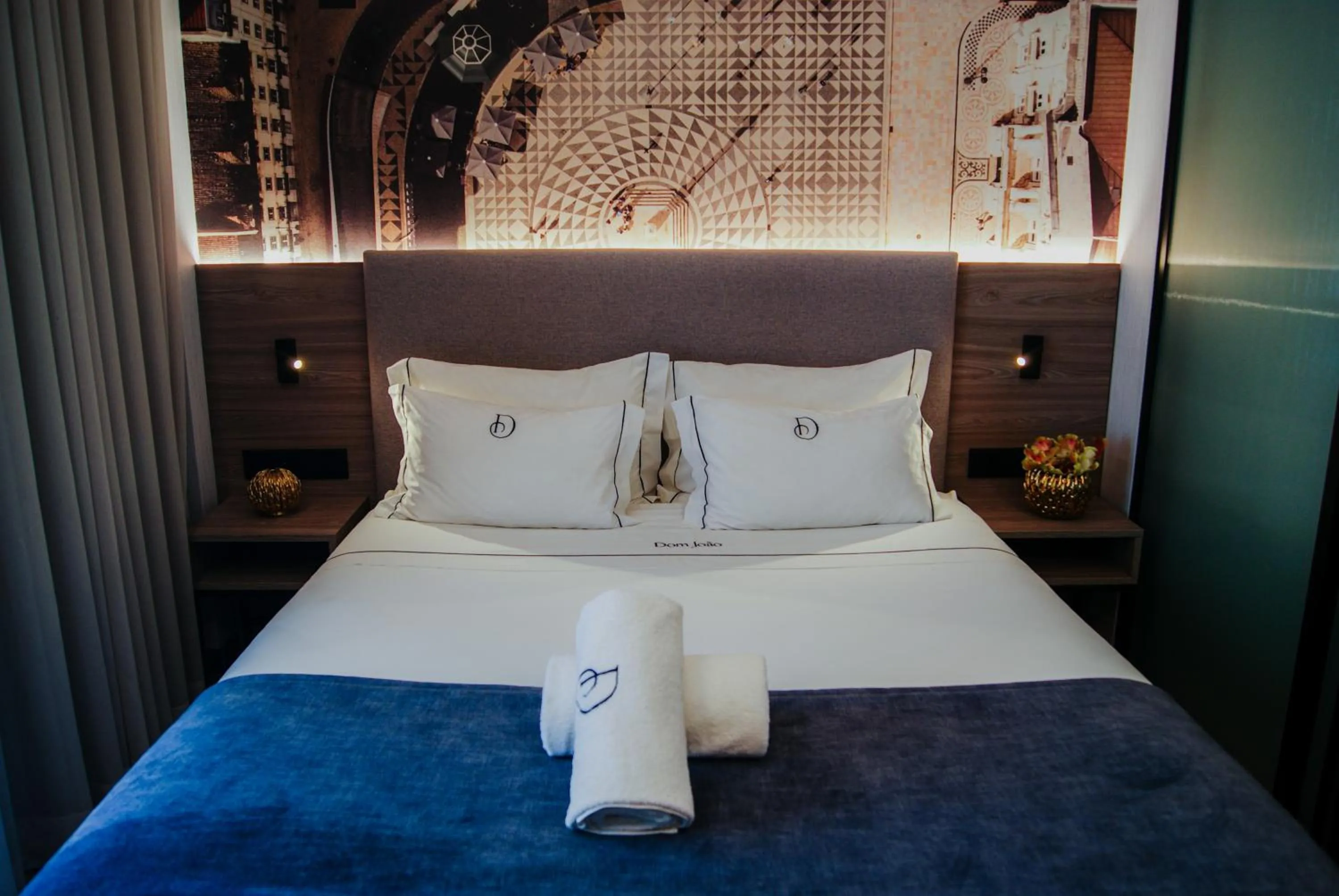 Bed in Dom João Glamour Hotel