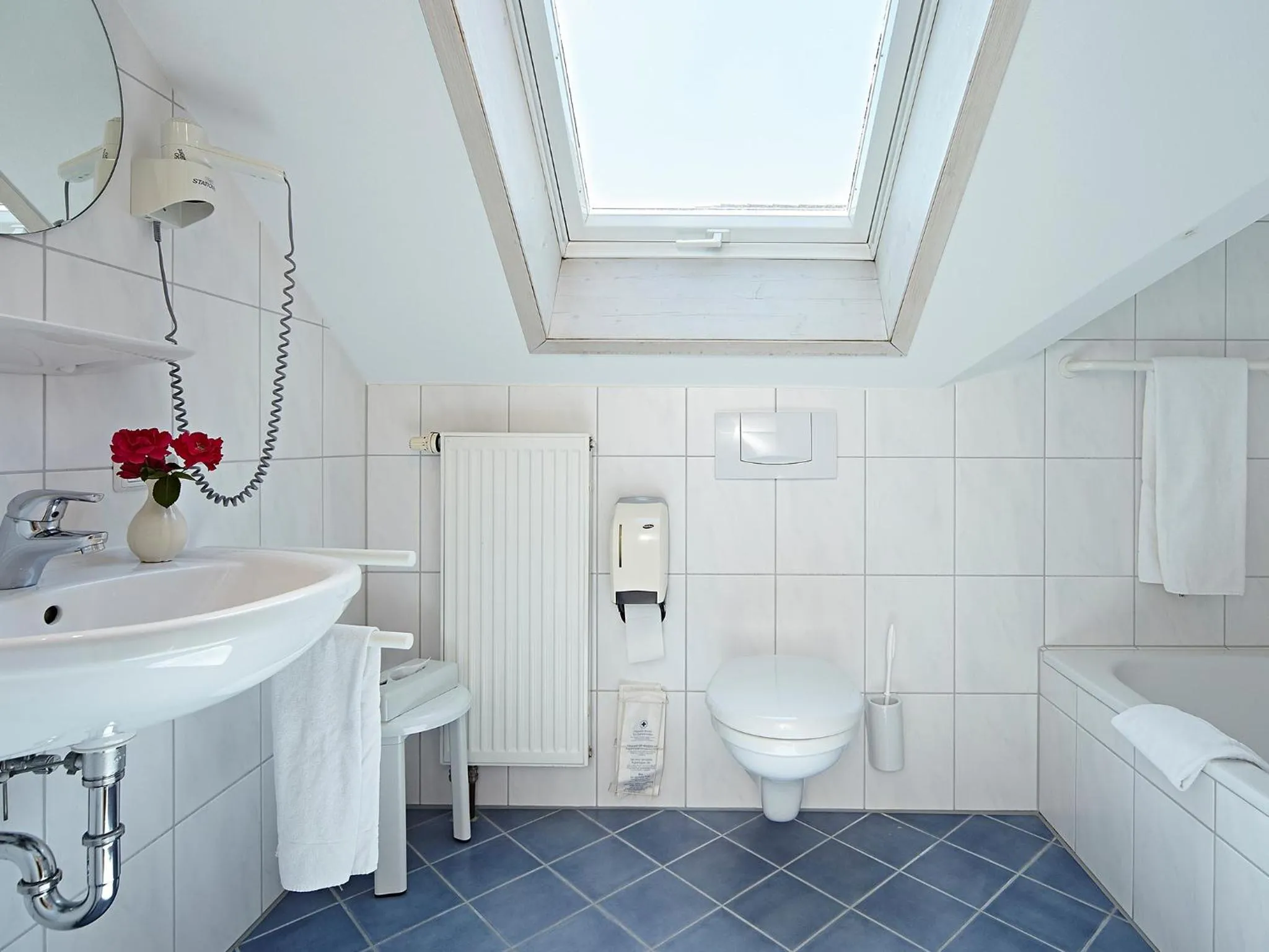 Toilet in Landhotel Mohren