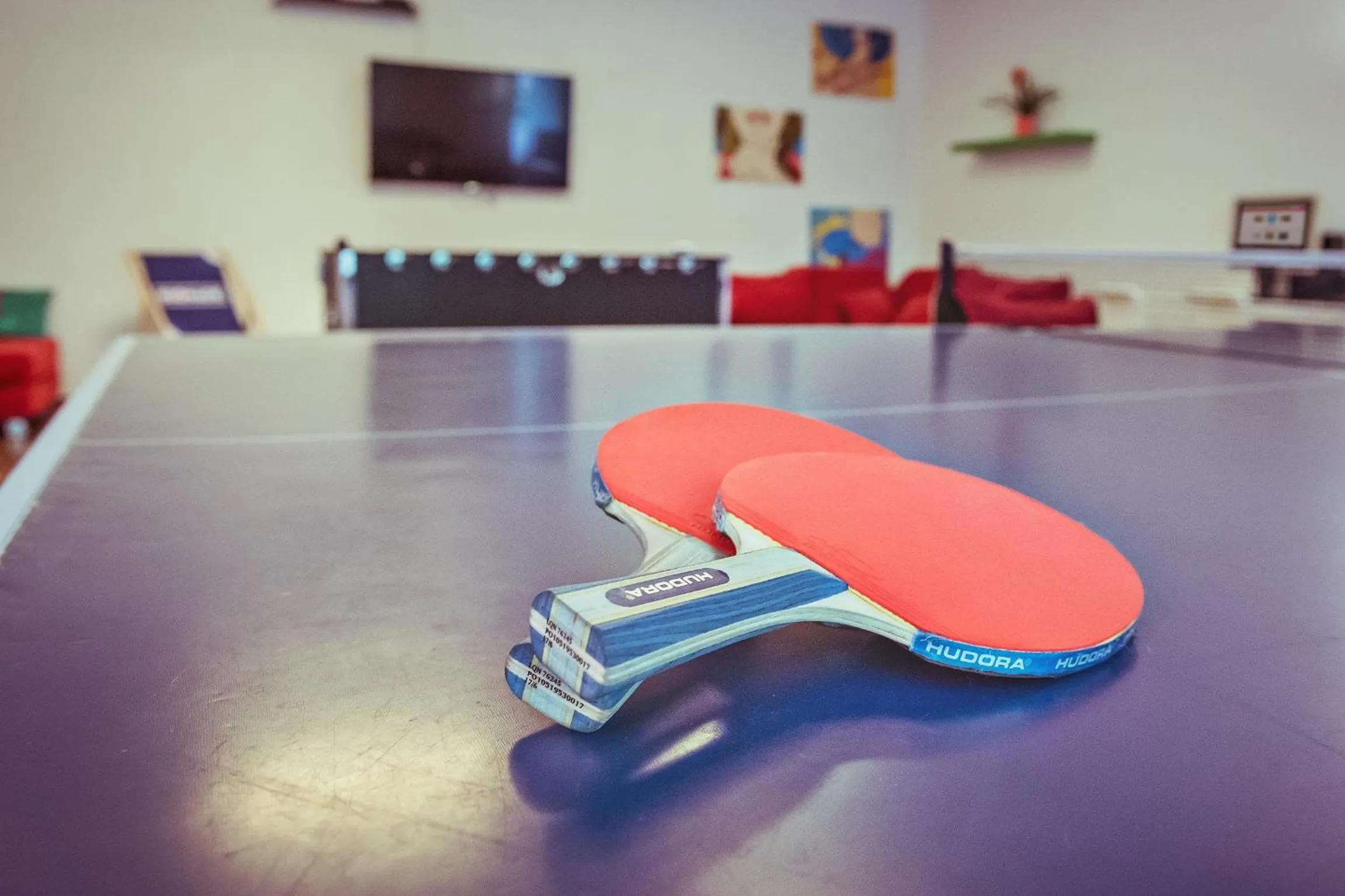 Game Room in Alecsa Hotel am Olympiastadion