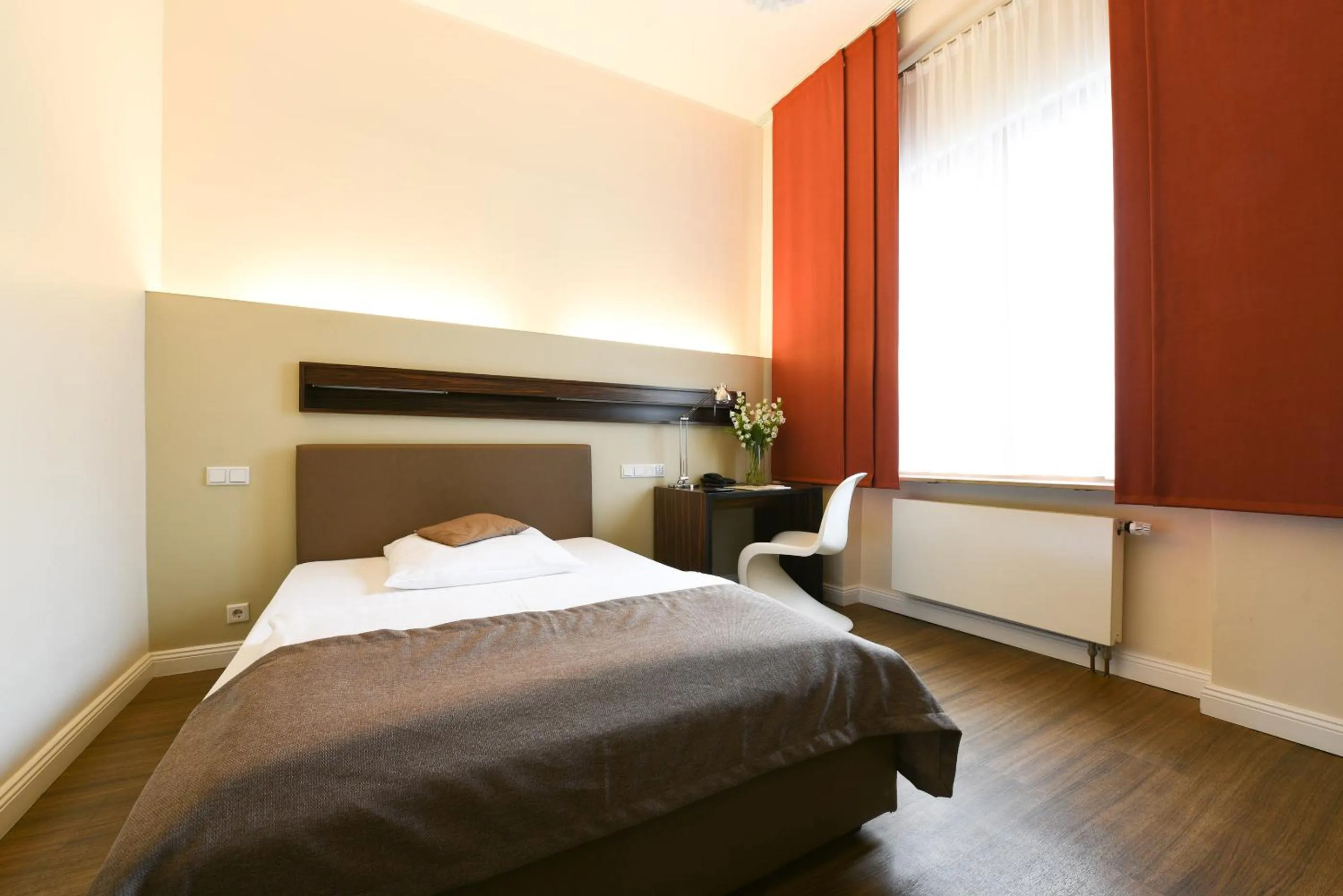 Photo of the whole room, Bed in Hotel Casa Colonia