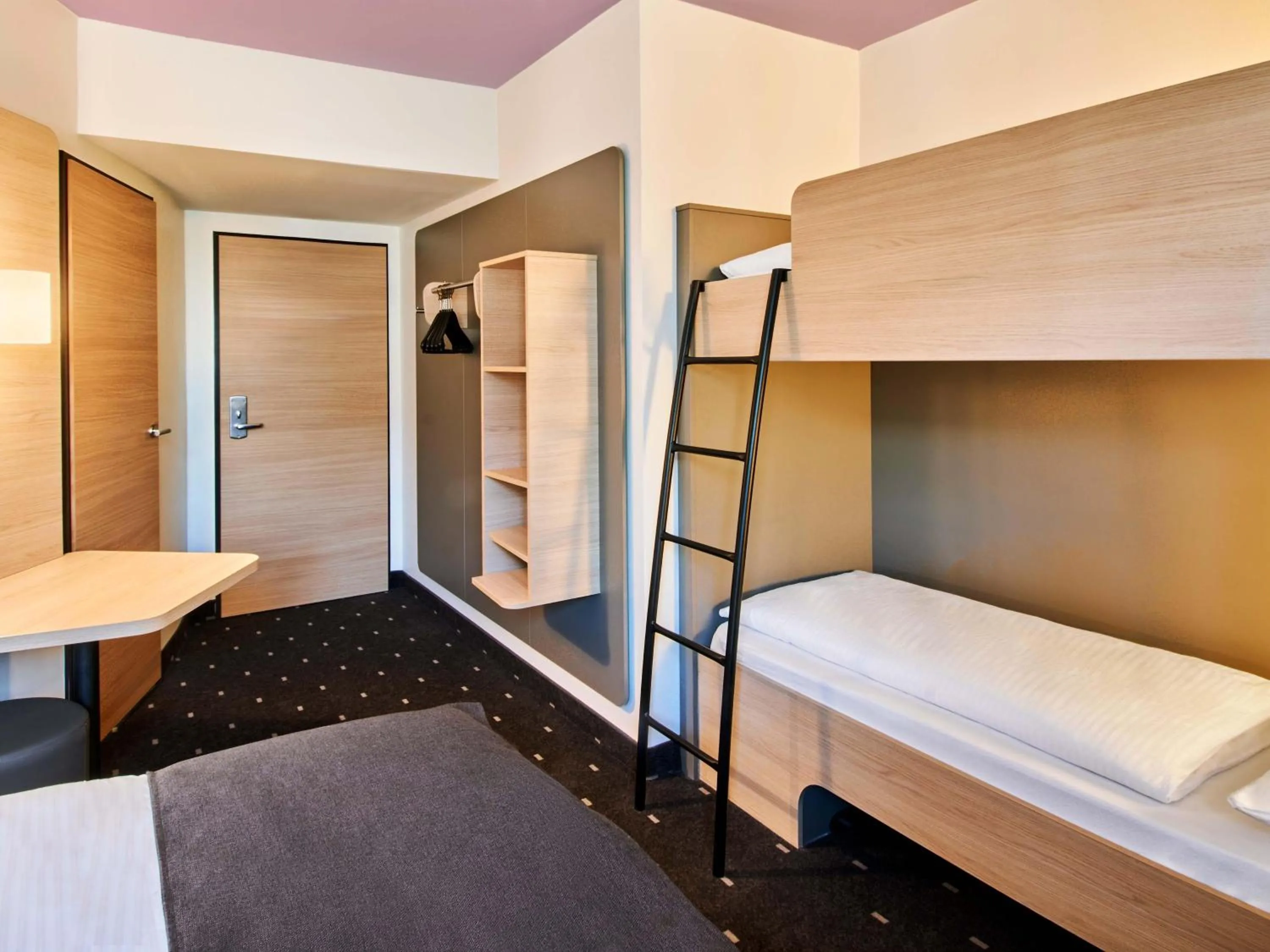 Photo of the whole room, Bed in B&B HOTEL Frankfurt-Niederrad